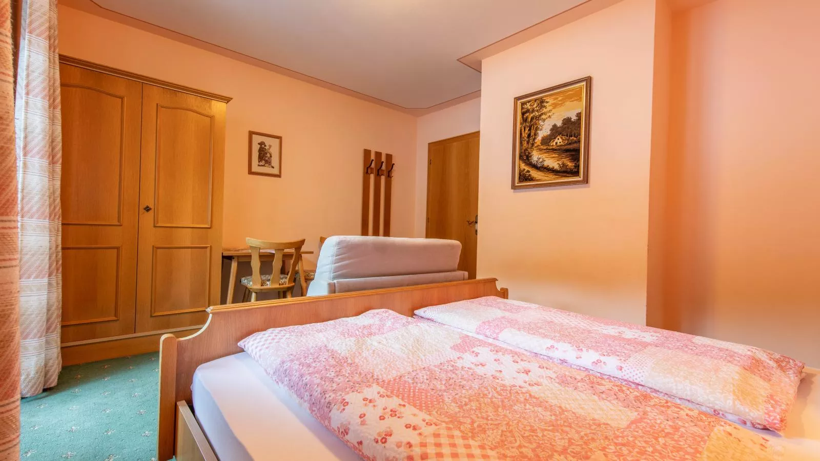 Ingrid II-Schlafzimmer