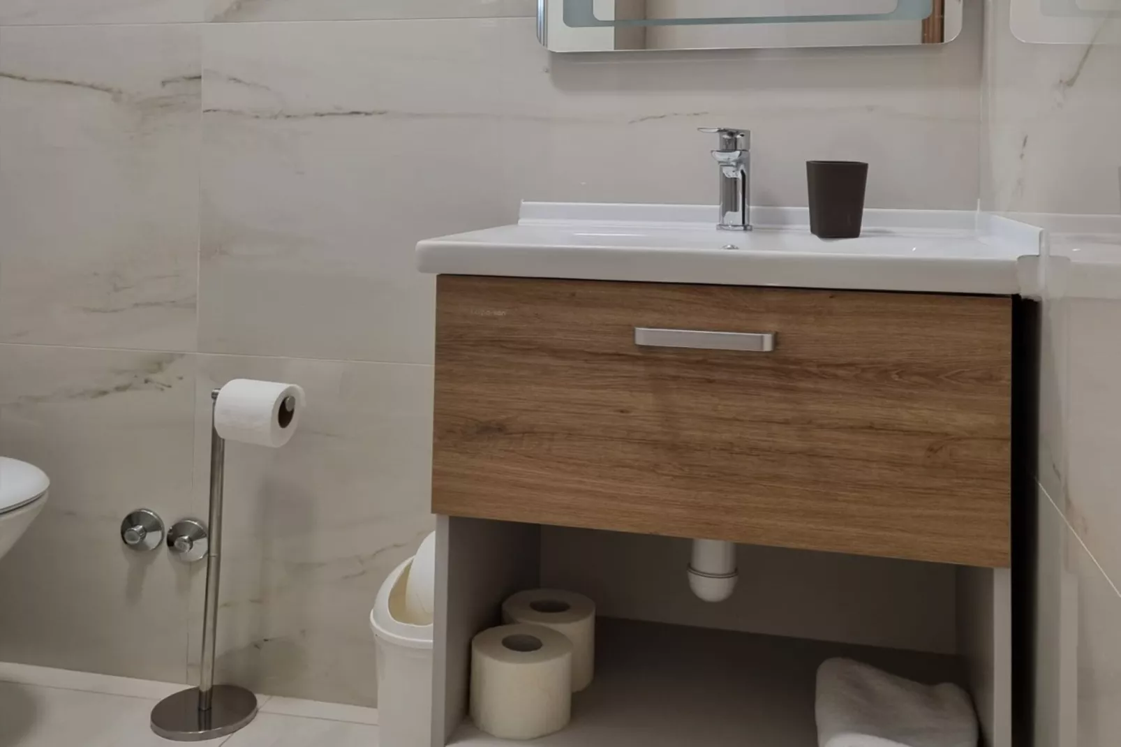 Appartemtent LUG 2 / 55qm AP9-Salle de bain