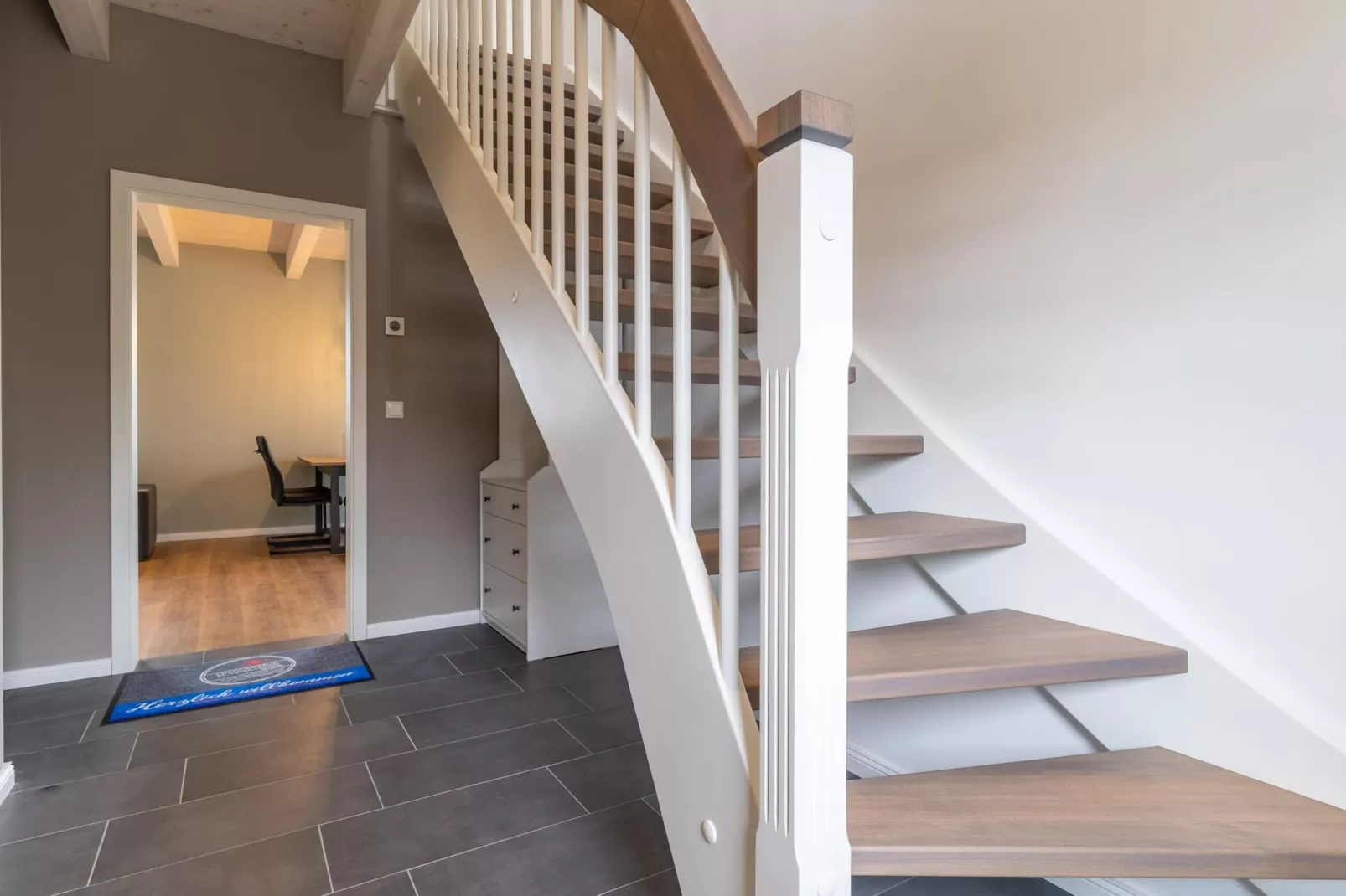 DHH Lahnung-Escalier