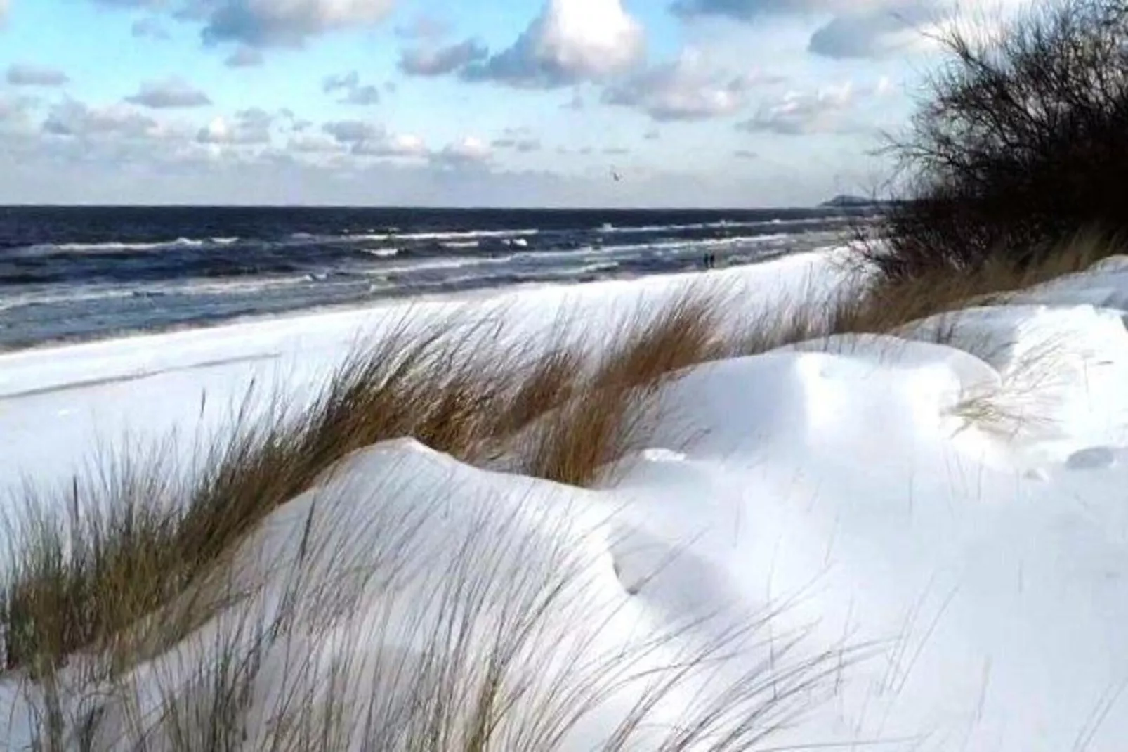 EG Links Haus 4 Nr 9-Image-tags.water view