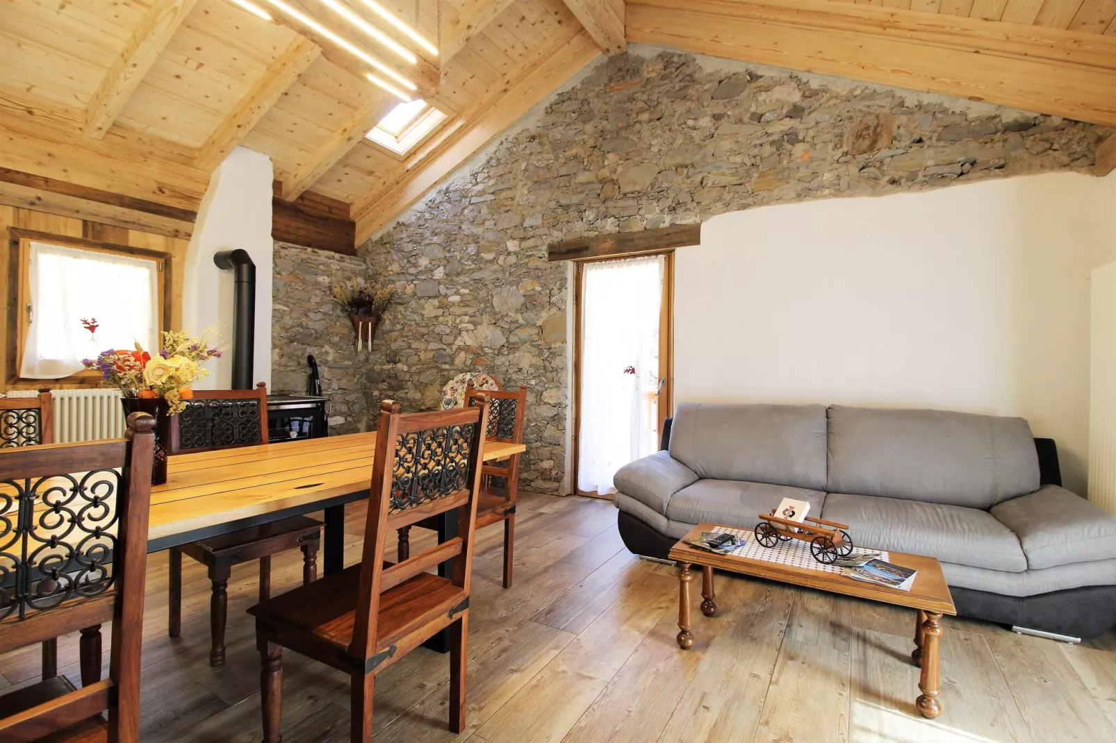 Baita la Ciamorza-Living room