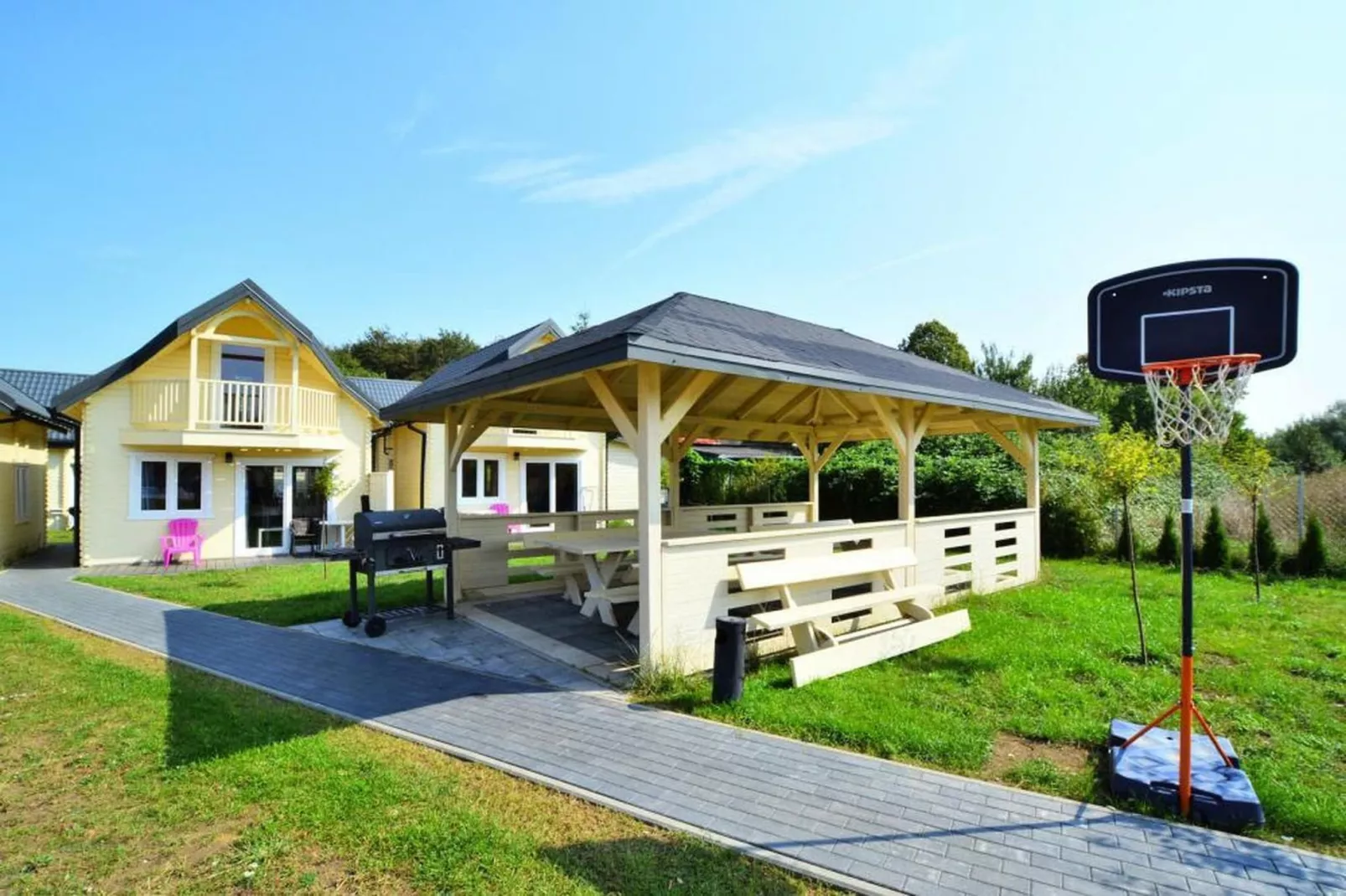 Parterowy domek 4-os Ustronie Morskie