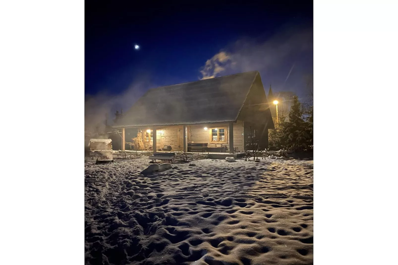 Dom przy drodze Skansen dla 10 osób Bełczna-Extérieur hiver