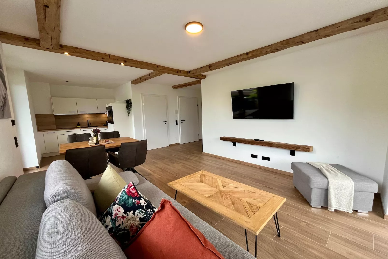 Appartement "Schnurr-Bartl"-Salon