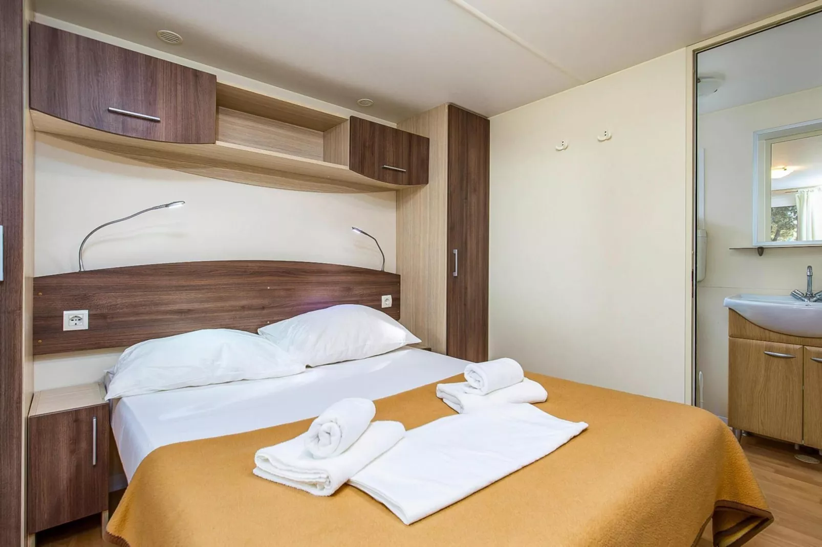 Mobile Homes Strasko Novalja Mediteran Superior mit Pool ca 34 qm für 6 Pers - Chambre