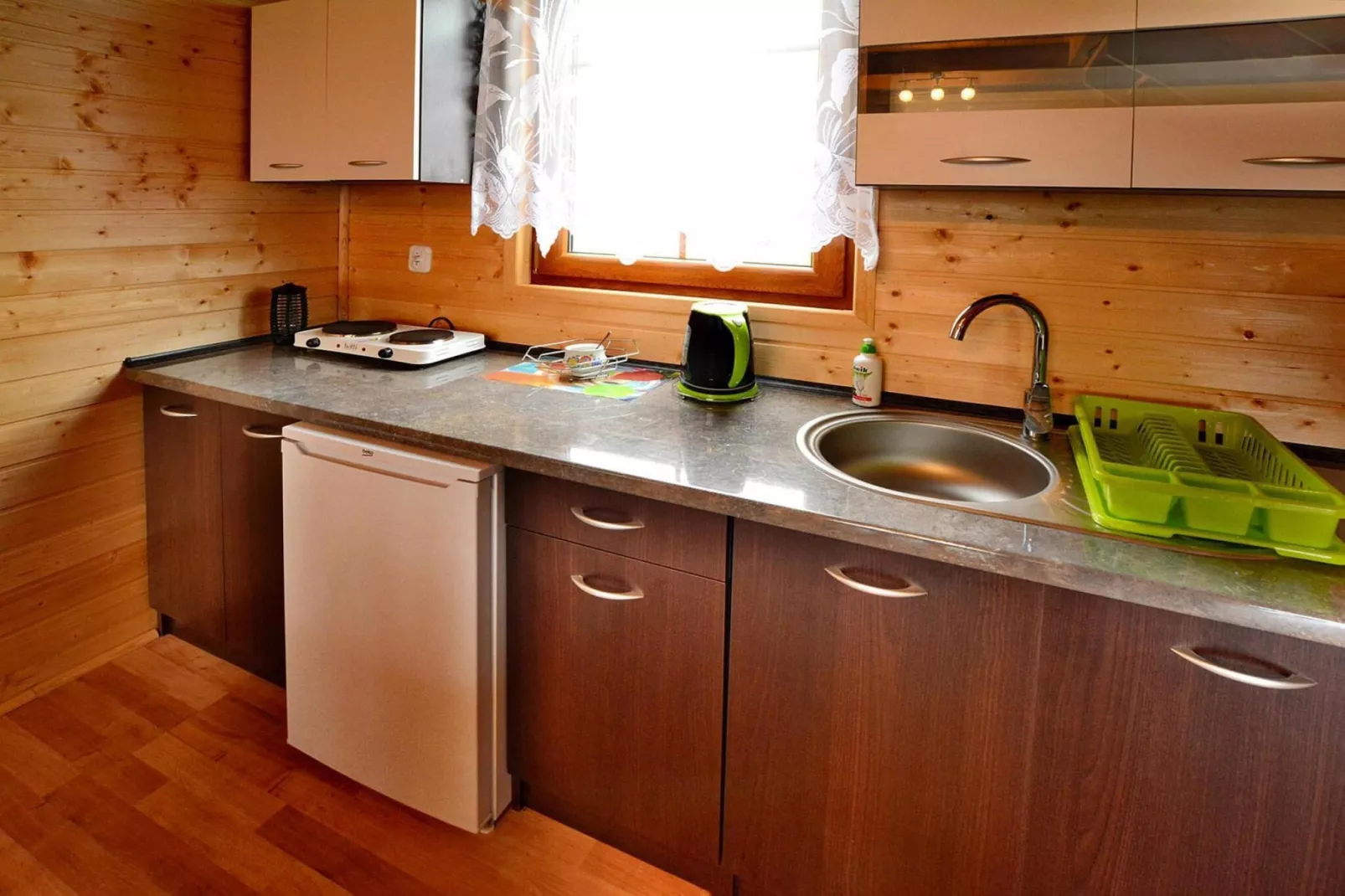 Domki wakacyjne z basenem dla 4 osób Jarosławiec-Kitchen