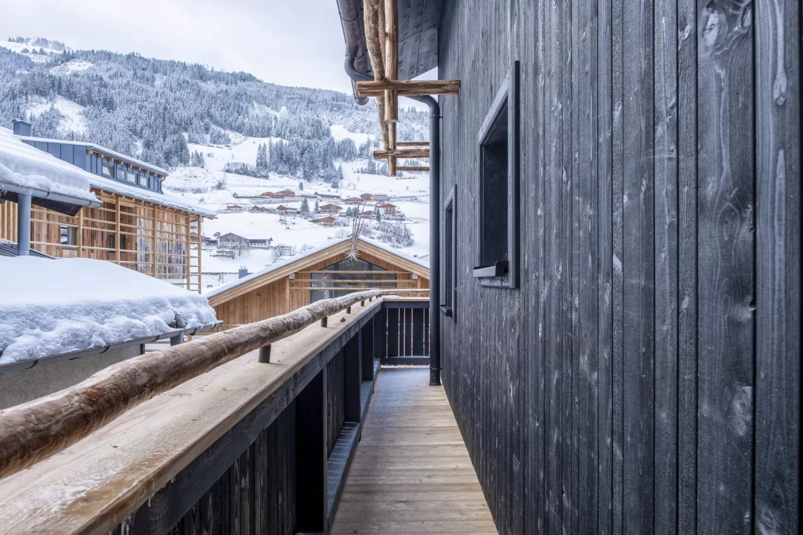 Hausa-Terrace balcony
