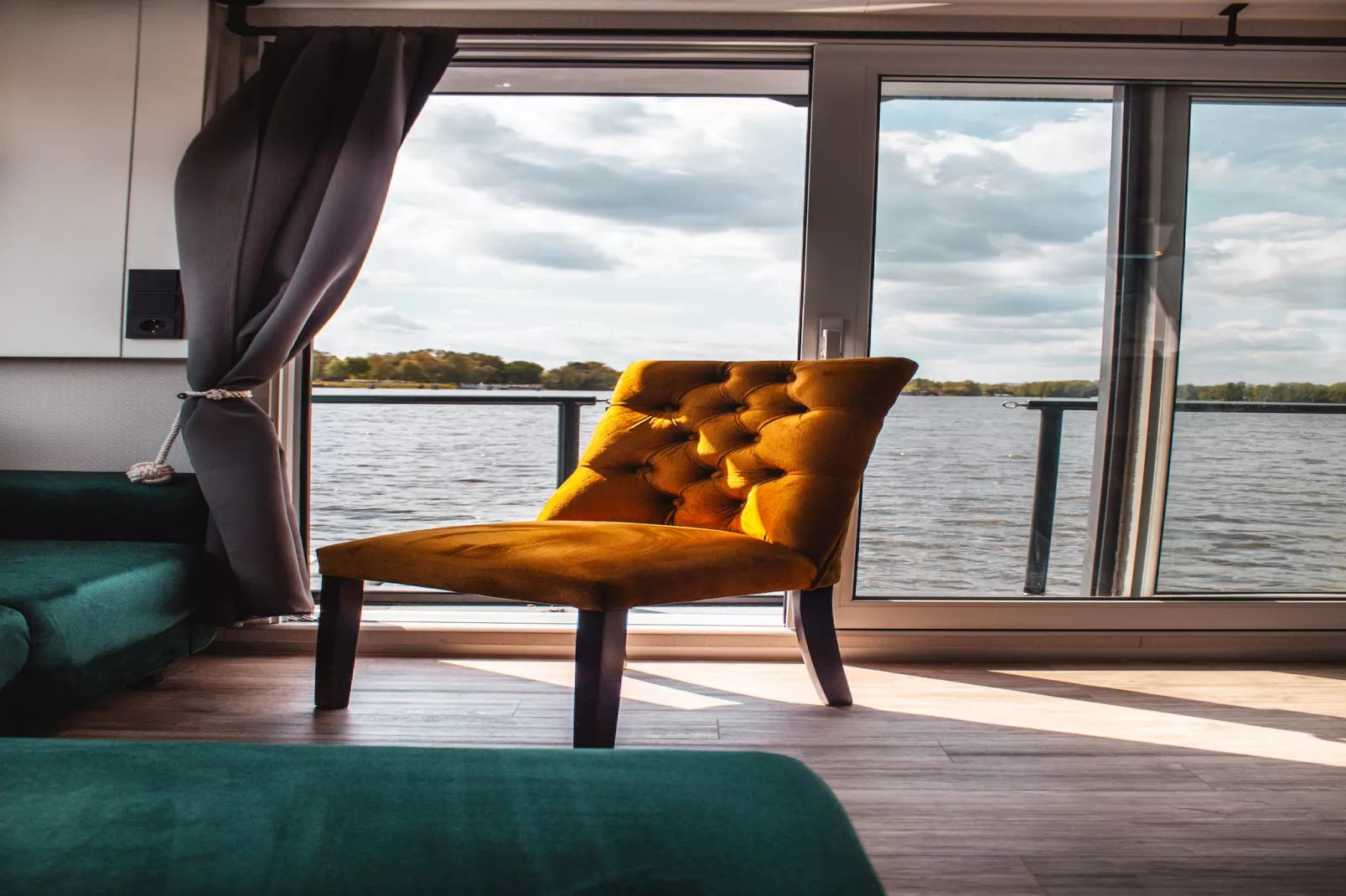 Hausboot Wannsee-Wohnzimmer