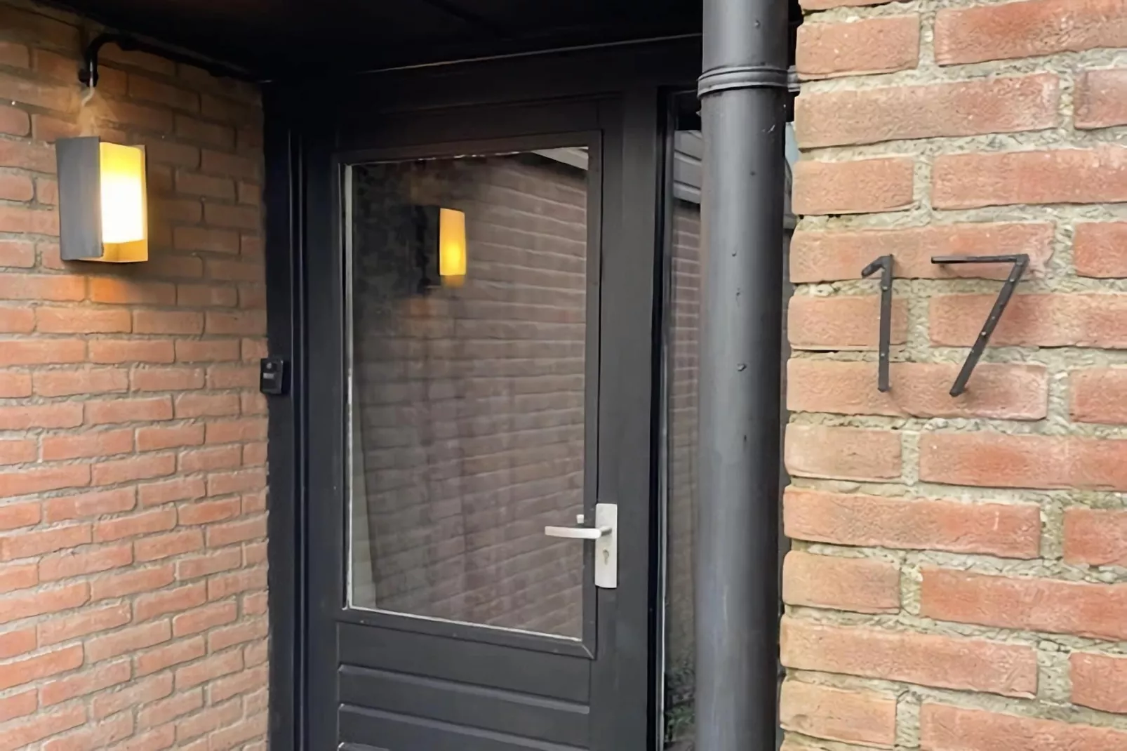 De Reker Zon-Hall / réception