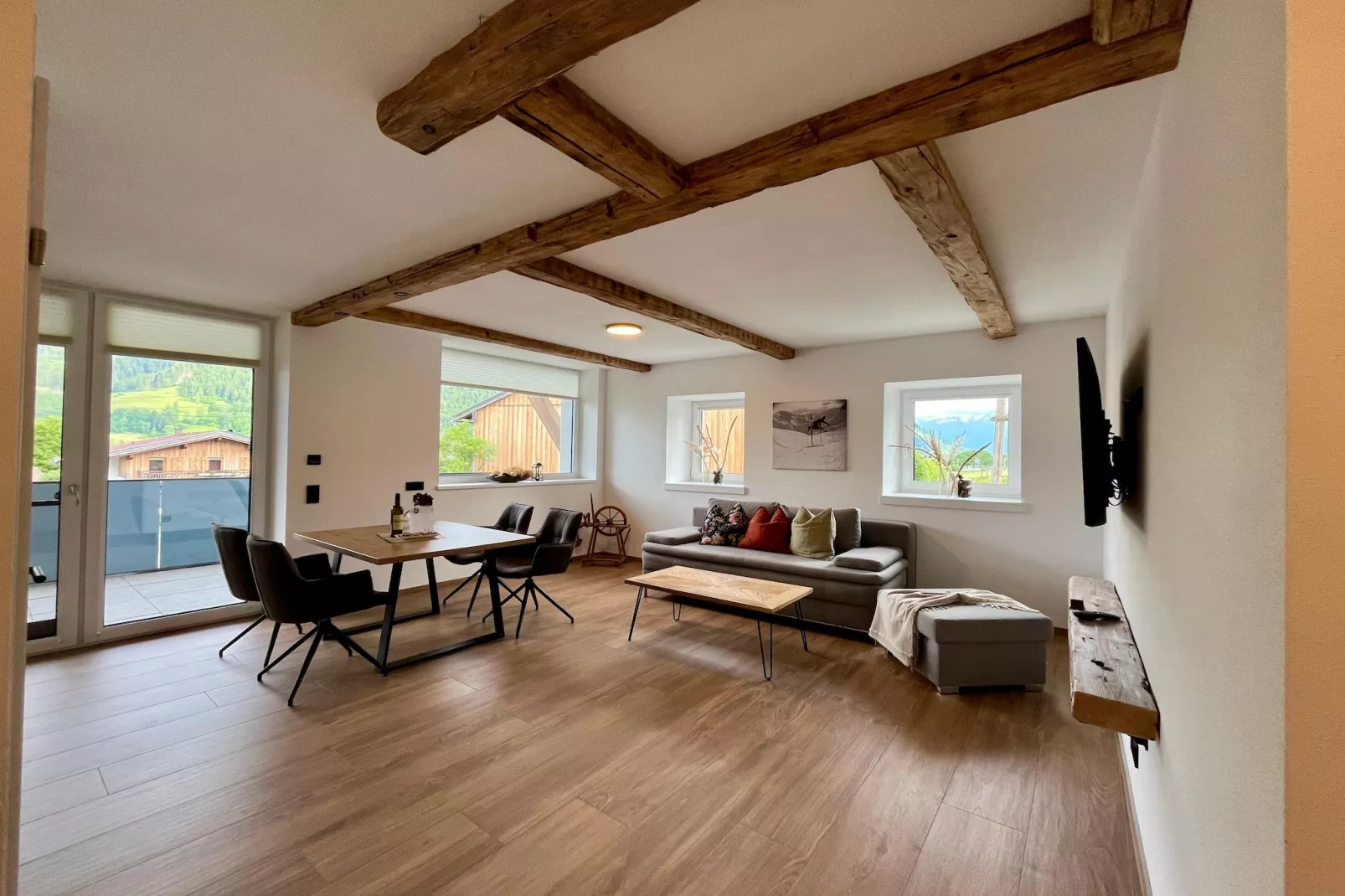 Appartement "Schnauz-Bartl"-Wohnzimmer