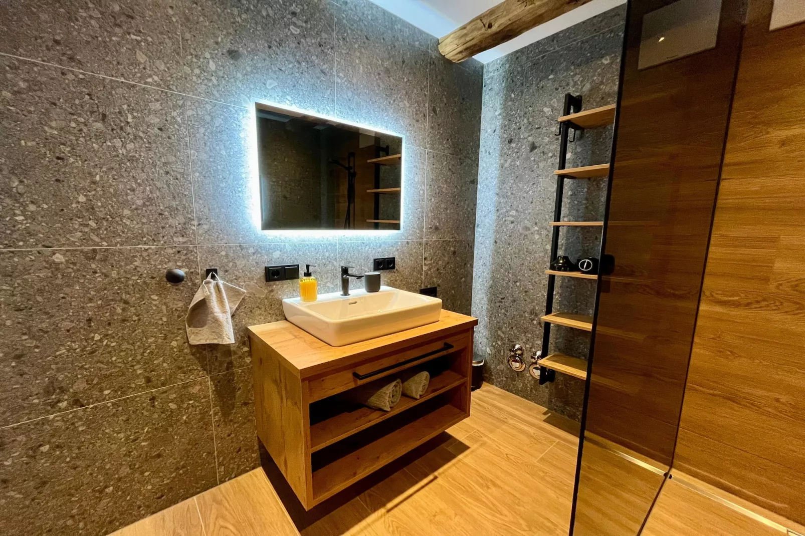 Apartment "Gams-Bartl"-Badezimmer