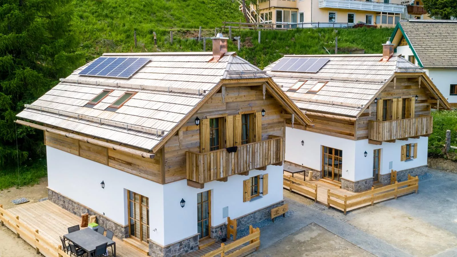 Chalet Cornelia-Außenbereich Sommer