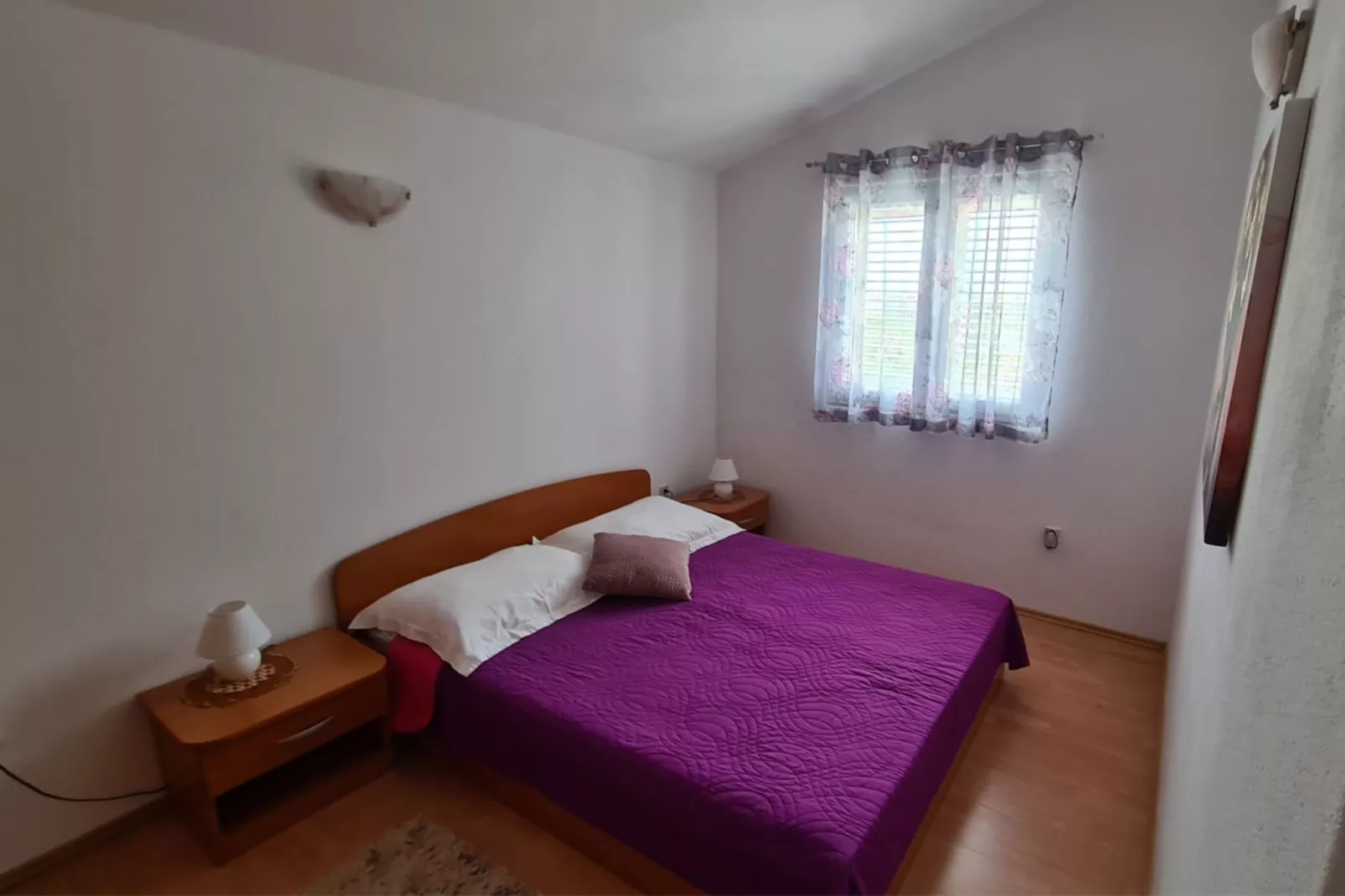A6 - Apartments Ljilja PrivlakaA6 ca 60 qm bei Belegung mit 1-4 Pers-Chambre