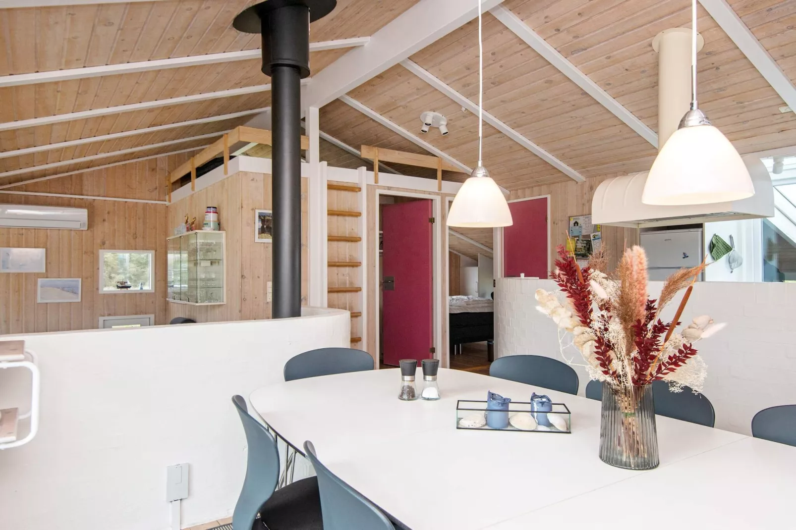 4 Sterne Ferienhaus in Løkken-Innenbereich
