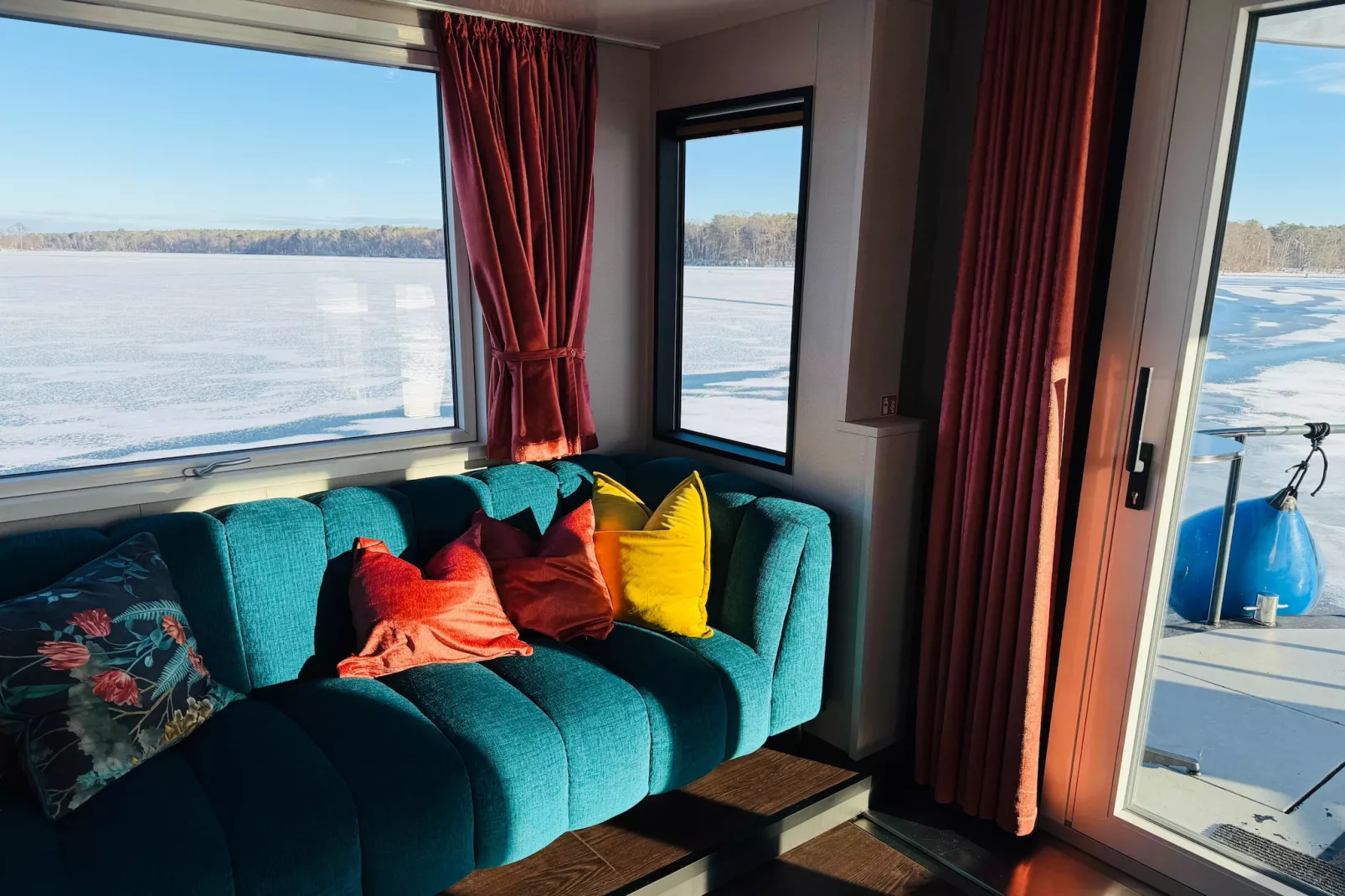 Hausboot Tegel-Wohnzimmer