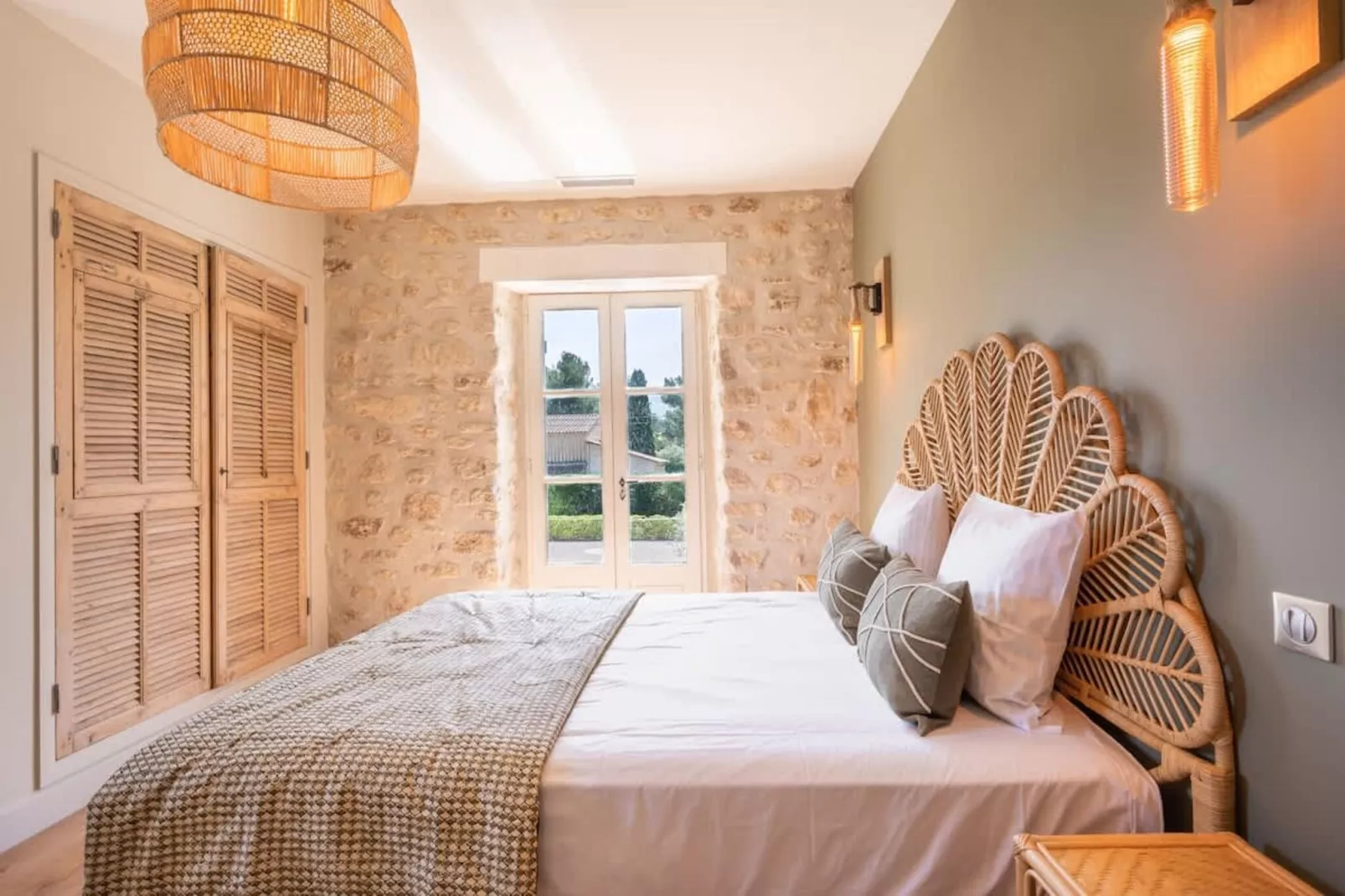 Villa Lou Pantaï  Élégance et Confort au Cœur de Saint-Rémy-de-Provence-Schlafzimmer