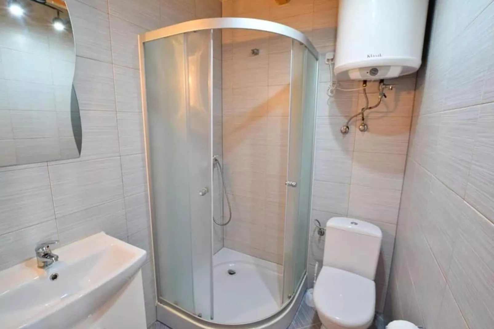 Domki wakacyjne z basenem dla 4 osób Jarosławiec-Bathroom