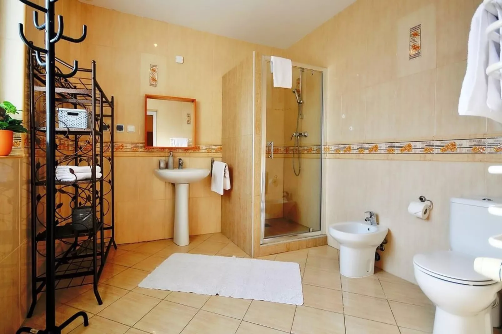 Apartament nr 1 40 qm parter Ustronie Morskie-Bathroom