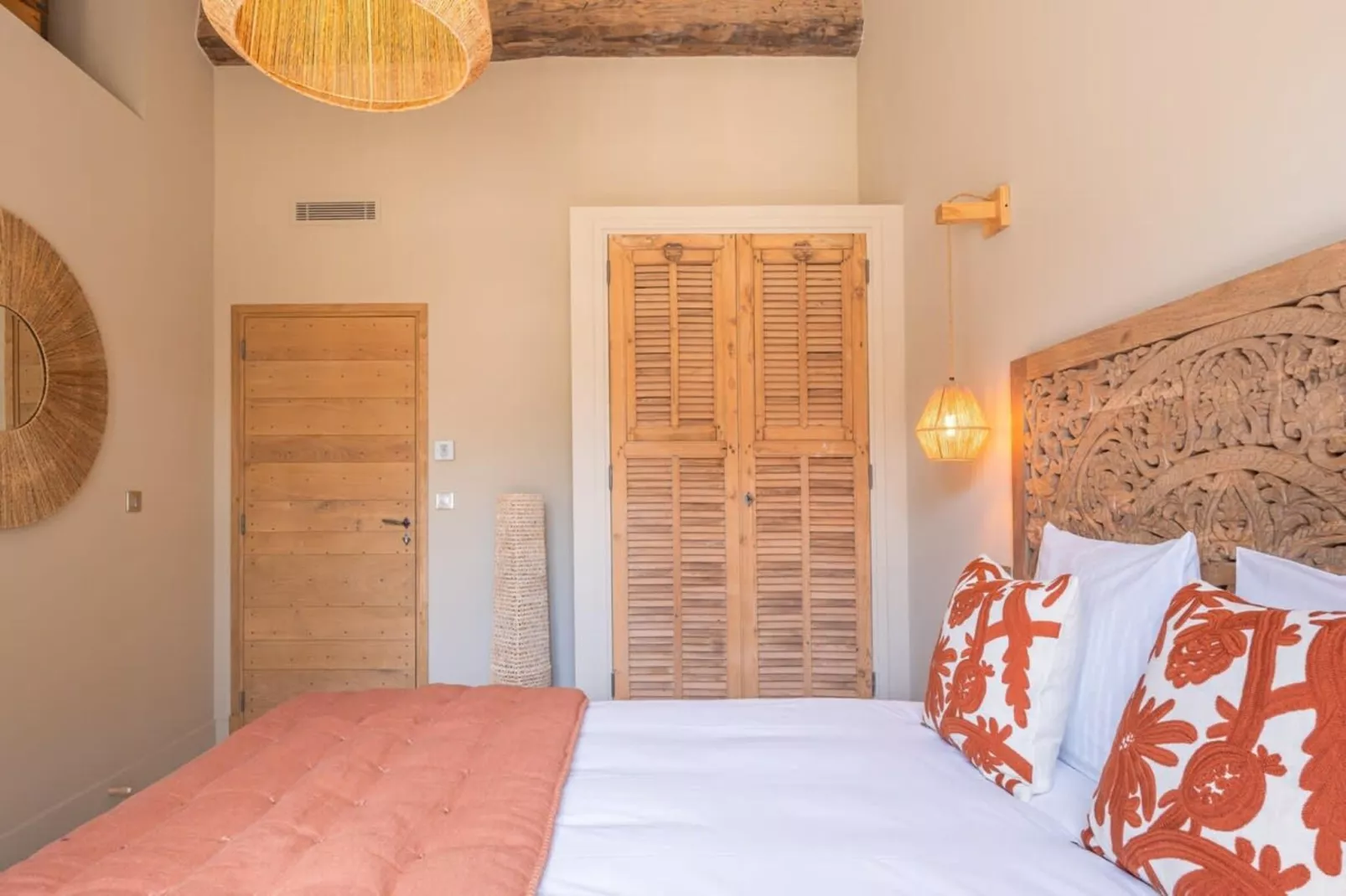 Villa Lou Pantaï  Élégance et Confort au Cœur de Saint-Rémy-de-Provence-Schlafzimmer