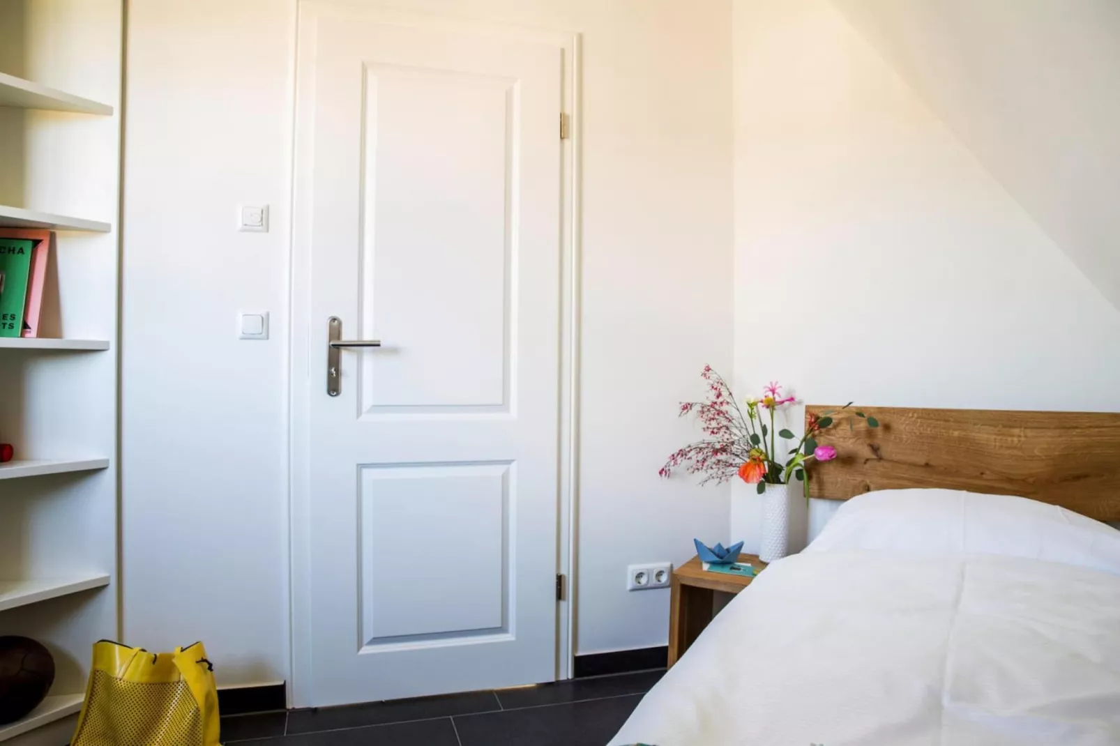 Schilfrohrsänger 26-Bedroom