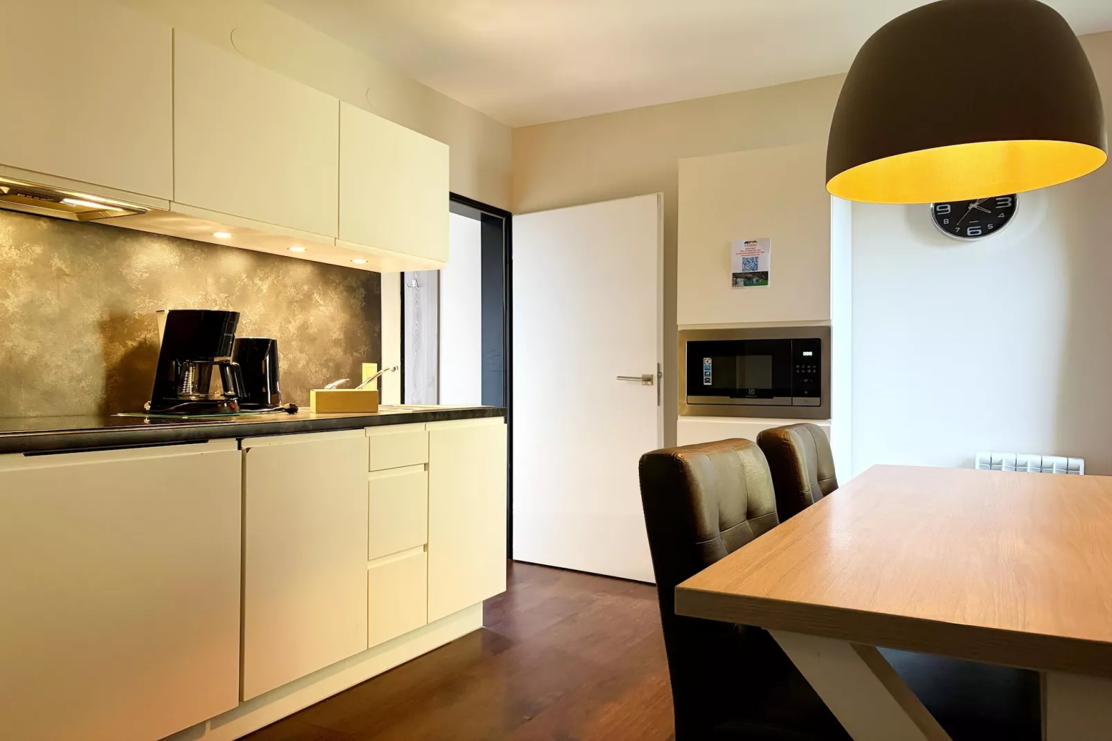 Comfort 4p Schlafzimmer - Basic - Küche