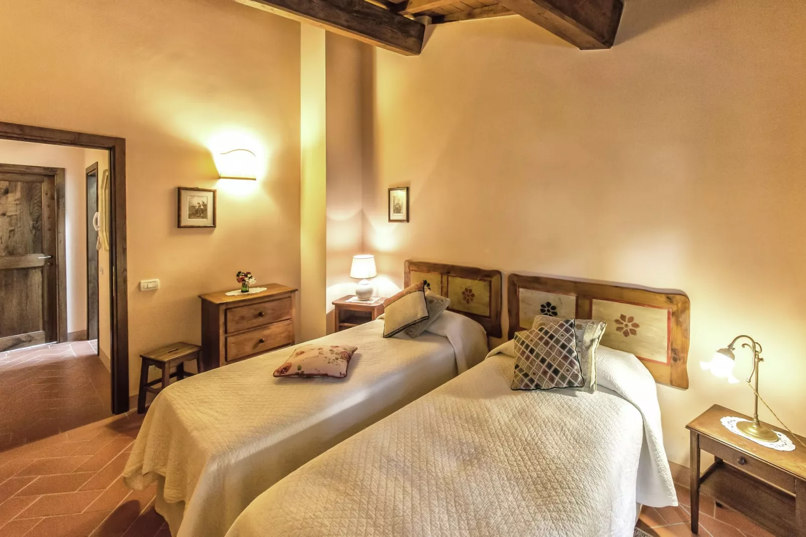 Gaville Cinque-Bedroom