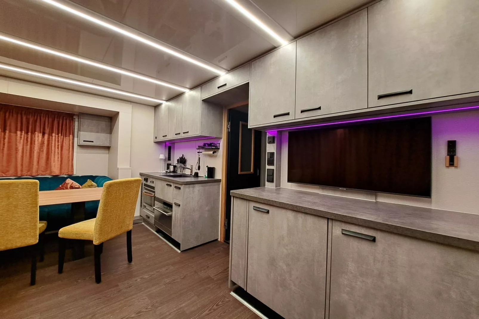 Hausboot Tegel-Küche