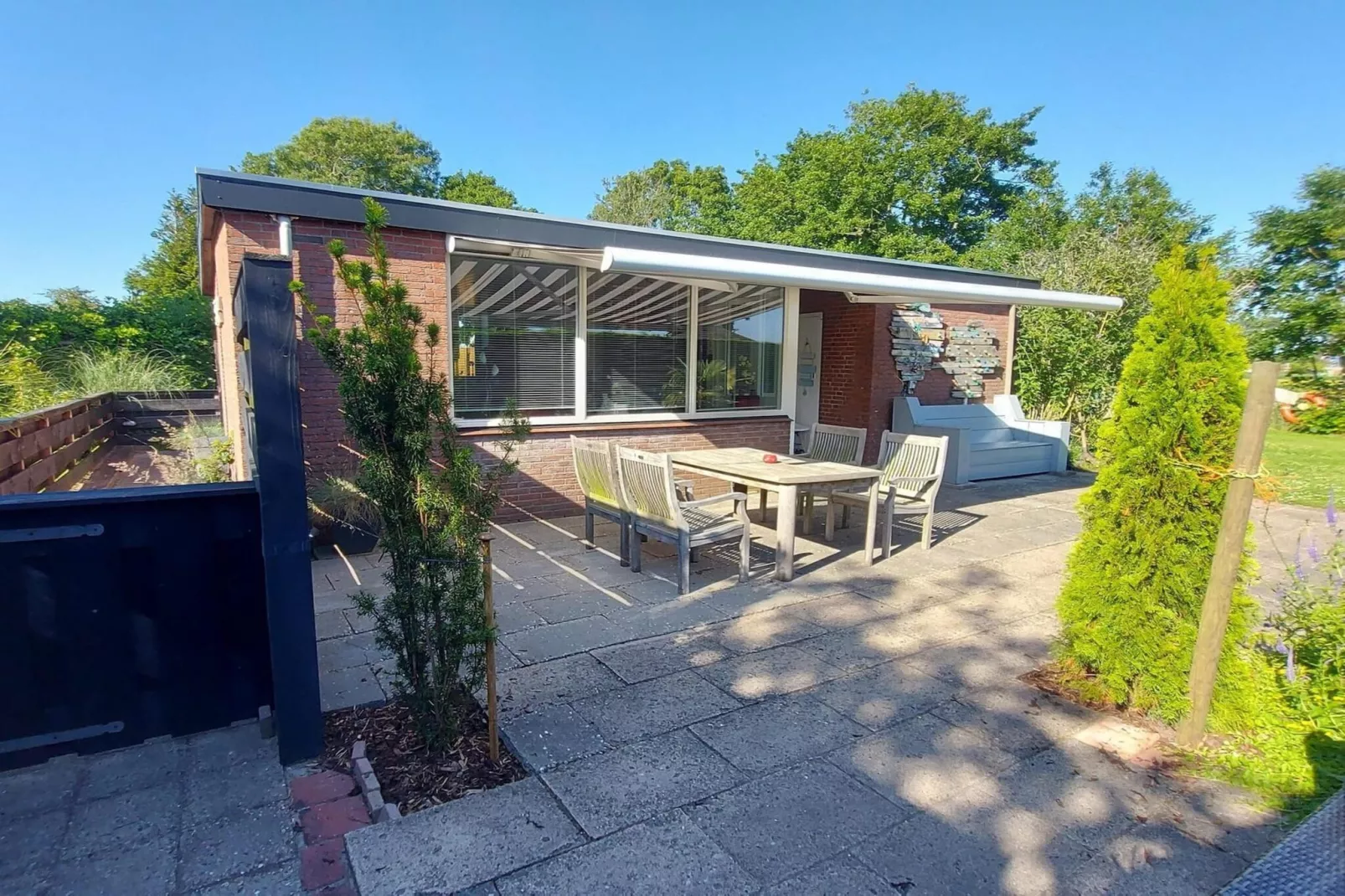 Eureka 073-Terrasse / balcon