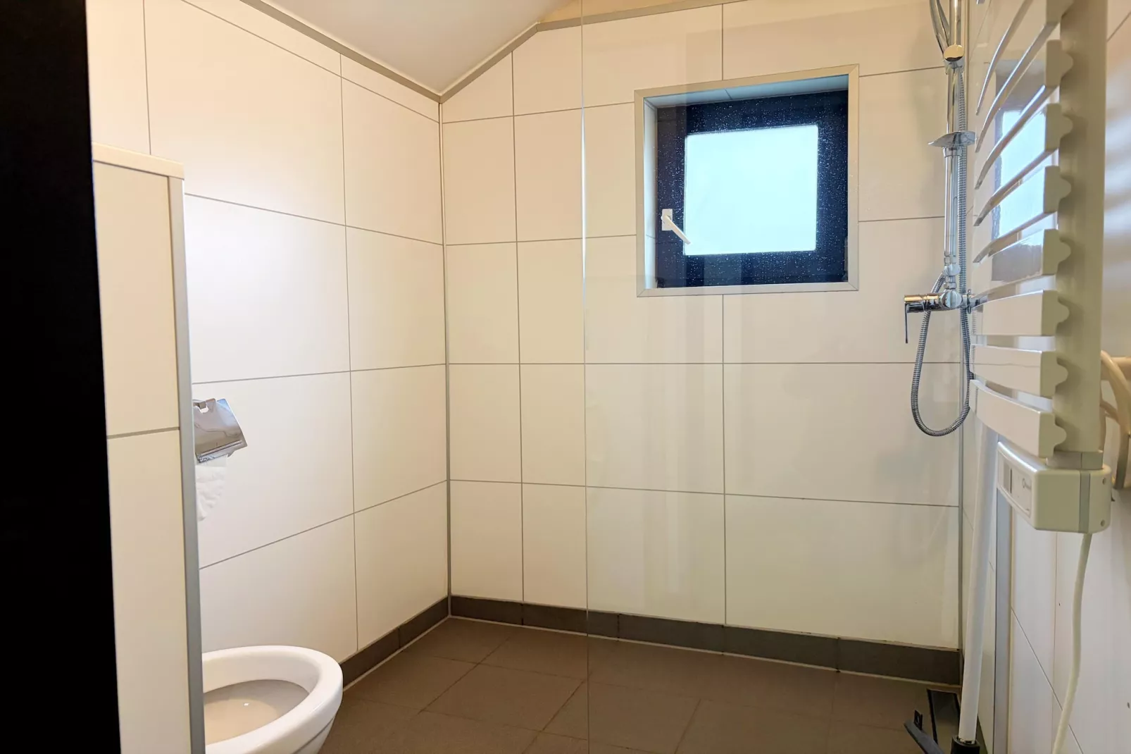 Comfort 4p Schlafzimmer - Basic - Badezimmer