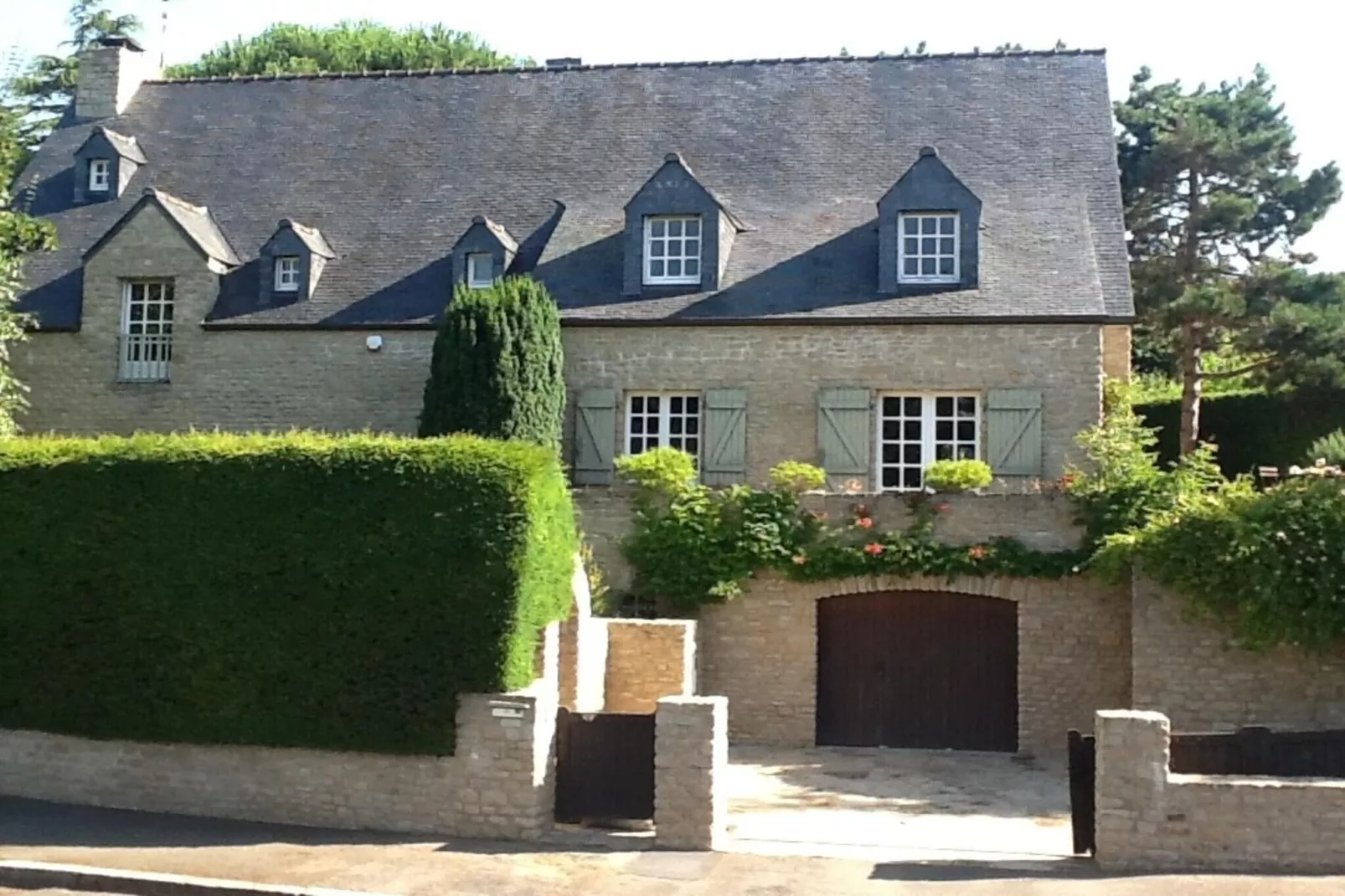 Holiday home St Malo - Vue d'été