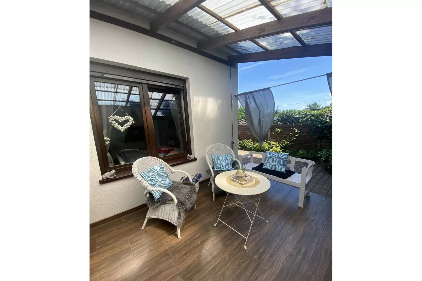 Dom Wypoczynkowy Pawełkowo-Terrasse / balcon