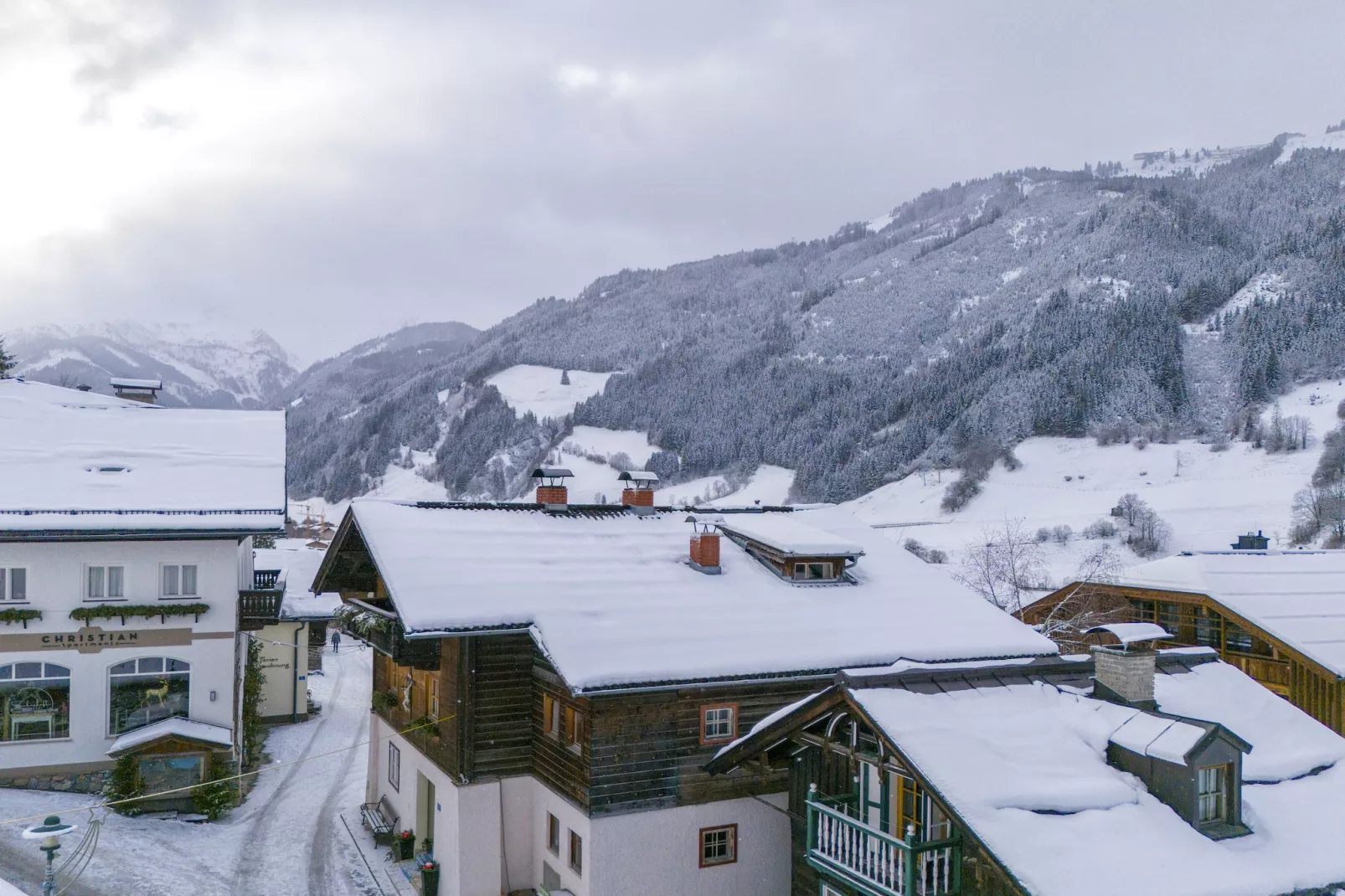 Hausa-Area within 5km in winter