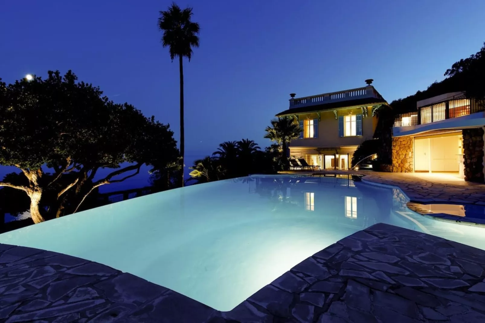 Magnifique villa avec vue sur mer et belle piscine-Piscine