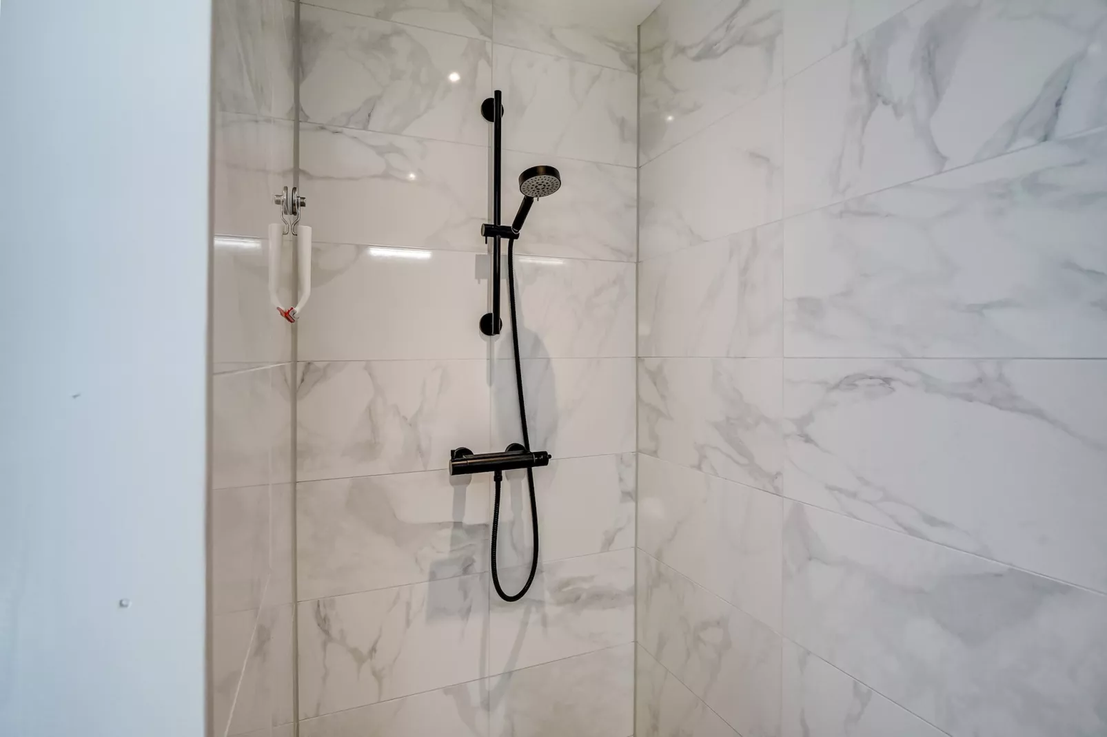 Familiehuis Zee & Zand-Badezimmer