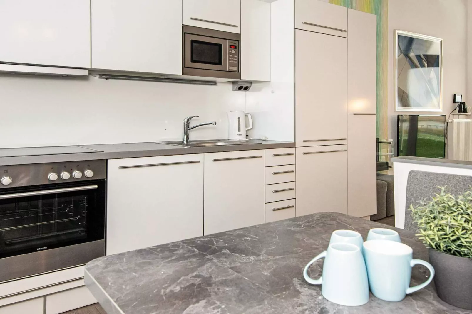 MERKUR 35+33 S DHH 1.RH.-Intérieur