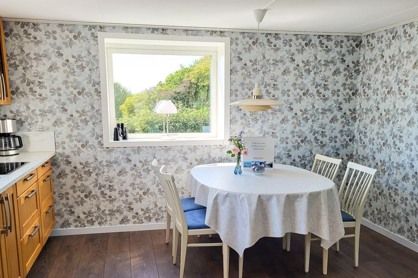 4 person holiday home in HÄLLEVIKSSTRAND - Indoor