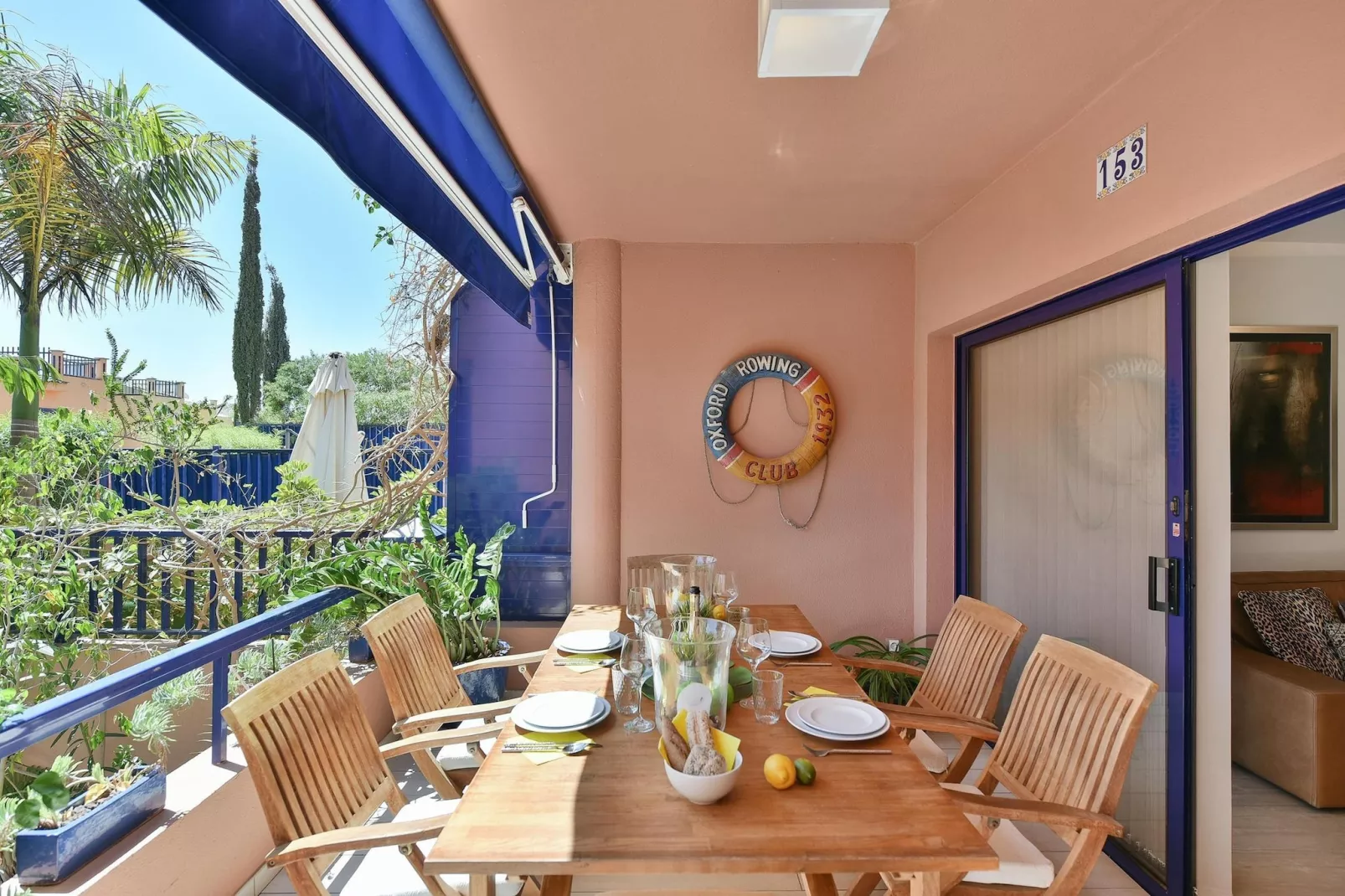 MELONERAS BAHIA 153										-Terrace balcony