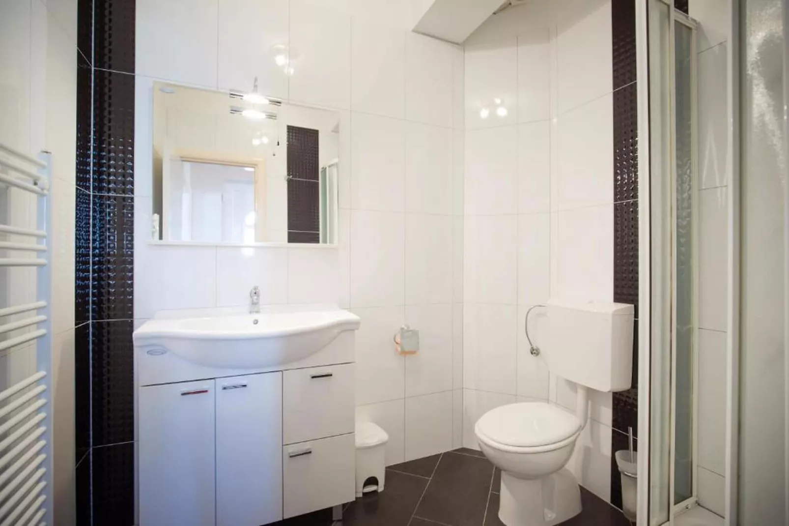 Apartment-Badezimmer