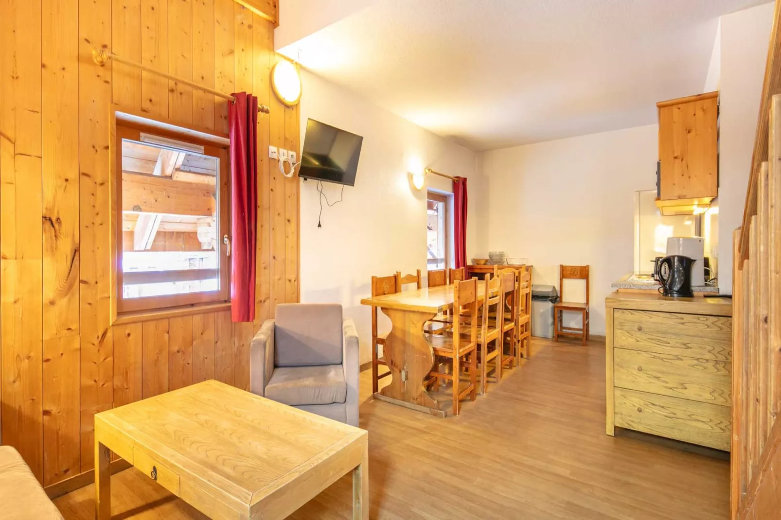 Fermes de Saint Sorlin - Jonquilles N°303 - 5P10-Dining room