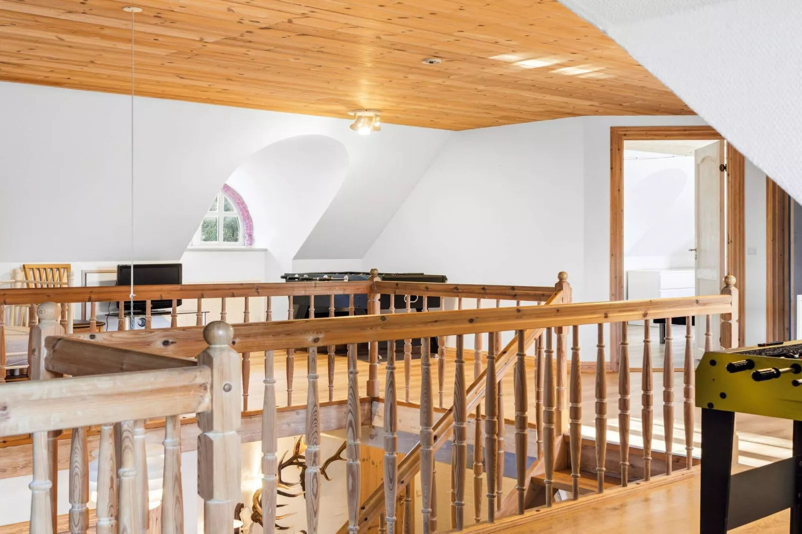 Luxury Retreat with Hot Tub - By Traum Ferienwohnungen-Indoor