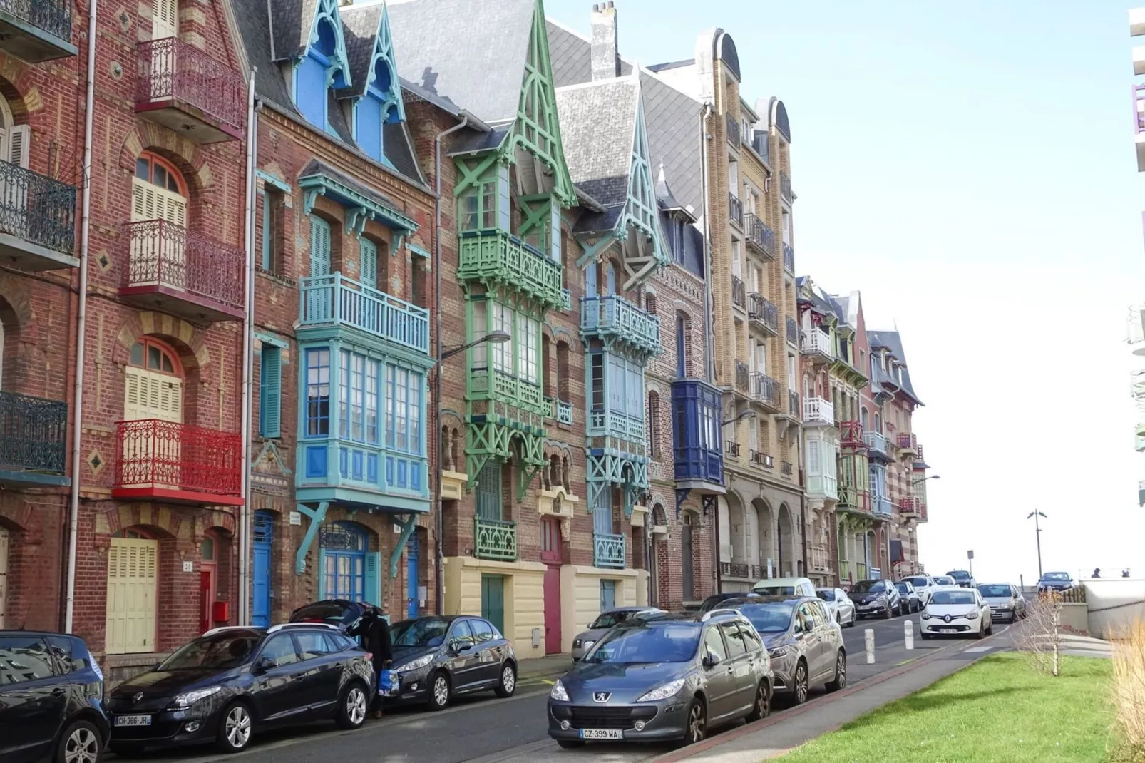 Semi-detached house Rieux - 8 pers - Areas within 5km in summer