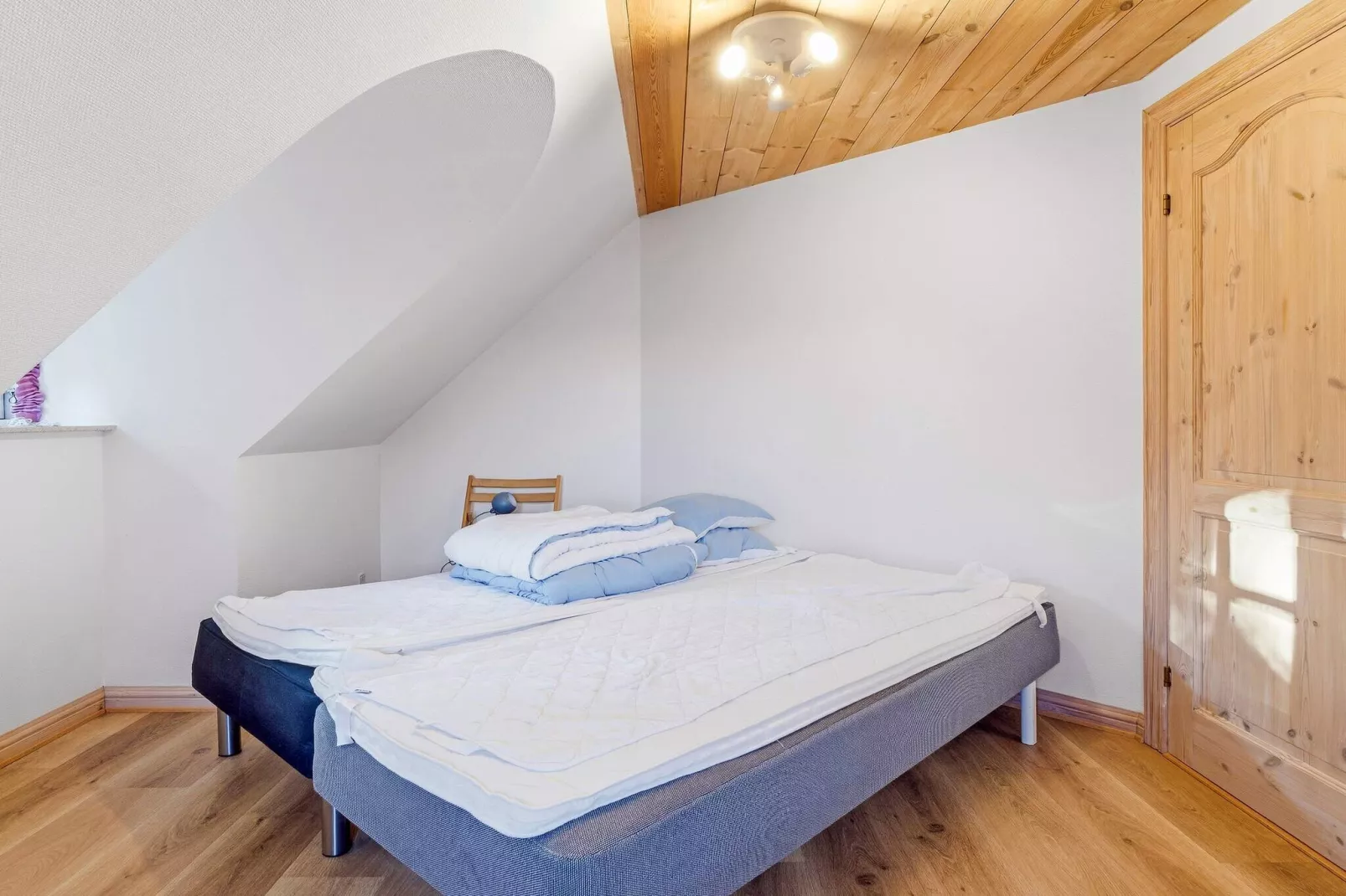 Luxury Retreat with Hot Tub - By Traum Ferienwohnungen-Indoor