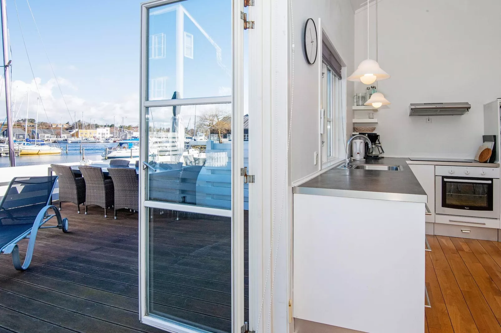 3 room,2 levels-Innenbereich