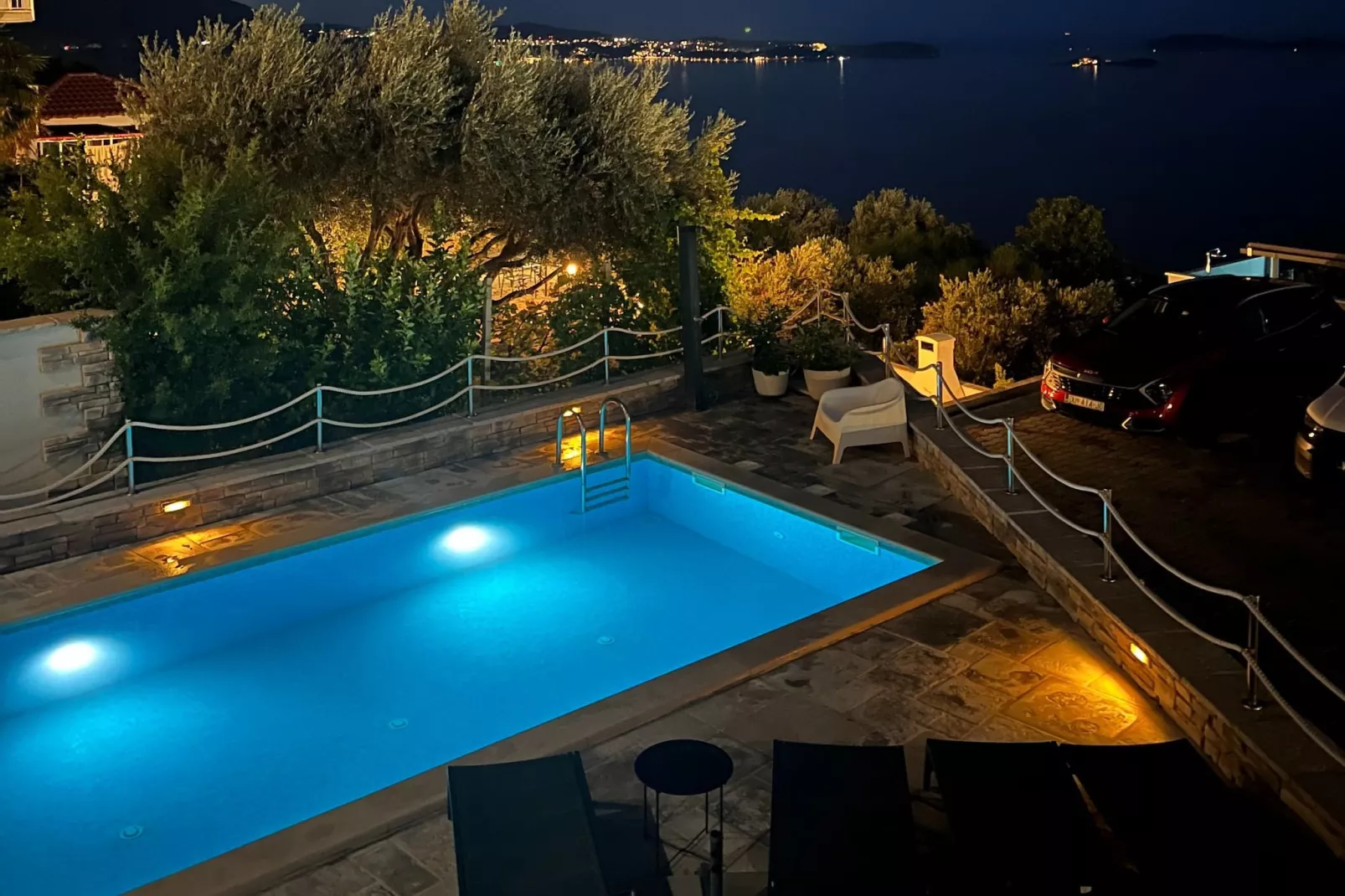 Apartment LaVilla - Two Bedroom Apartment with Balcony and Sea View (Žuti)-Swimming pool