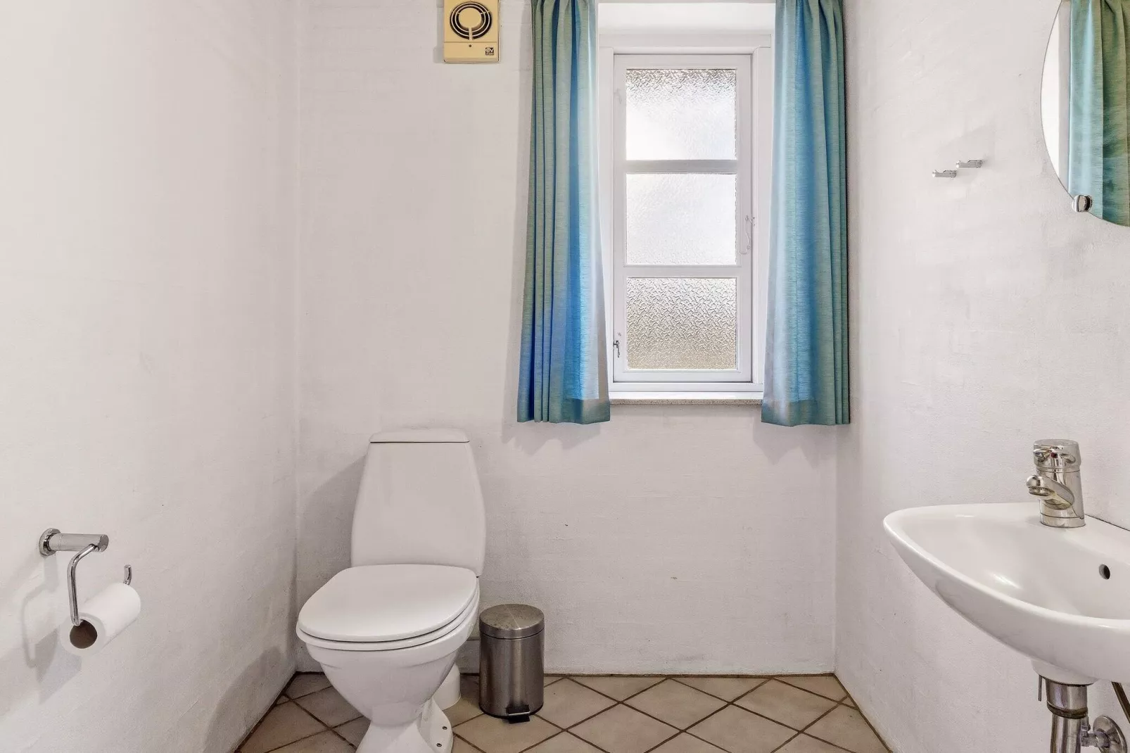 Luxury Retreat with Hot Tub - By Traum Ferienwohnungen-Indoor