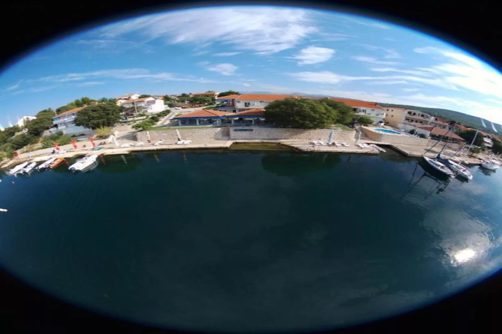 One-Bedroom Apartment - 1-Areas within 5km in summer