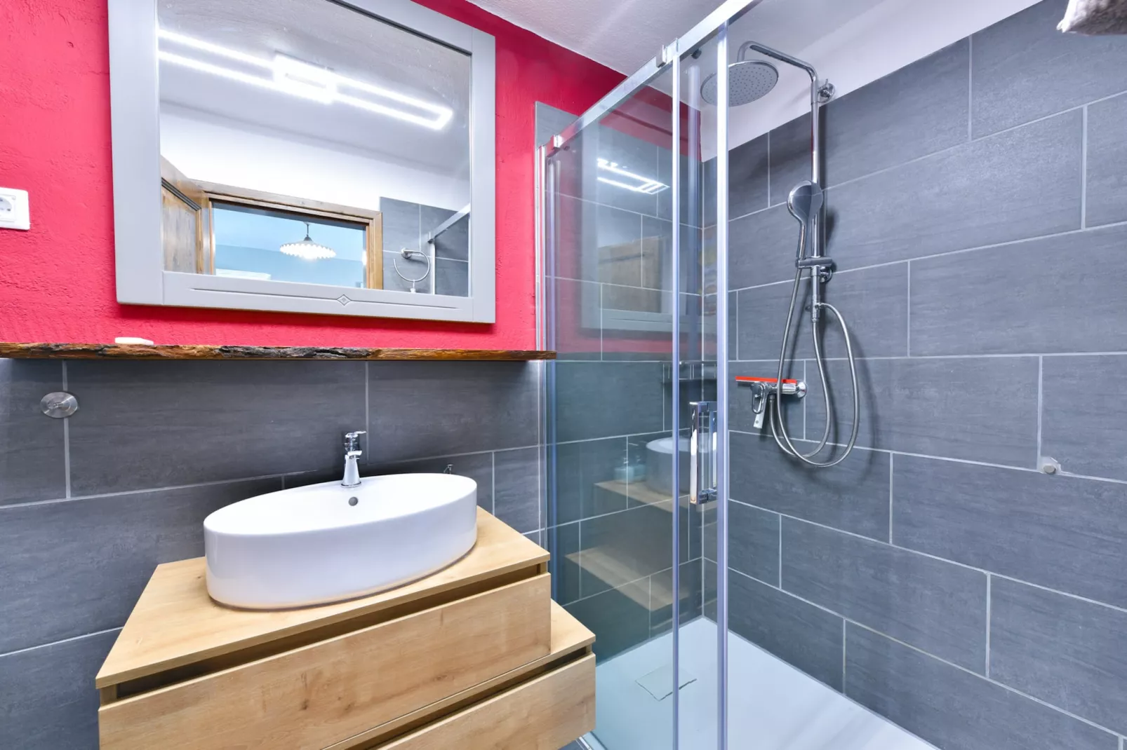 Villa Gloria-Badezimmer