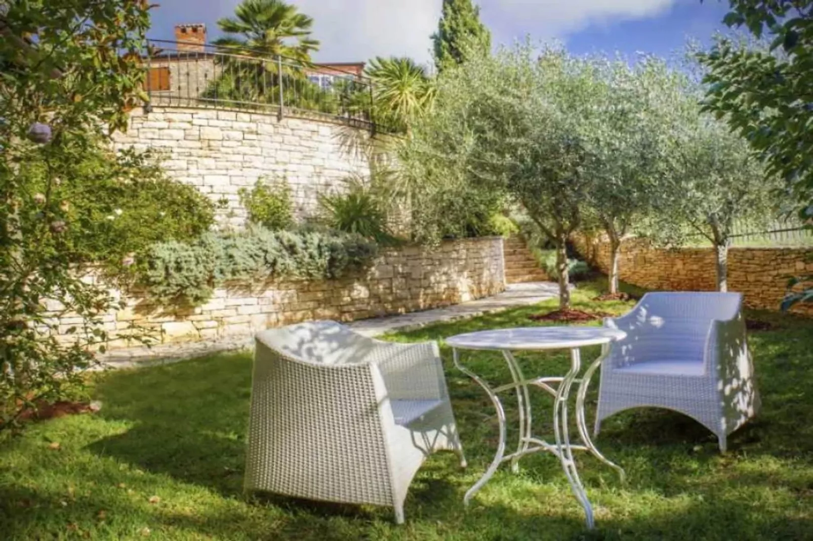 Villa Gloria-Garten Sommer