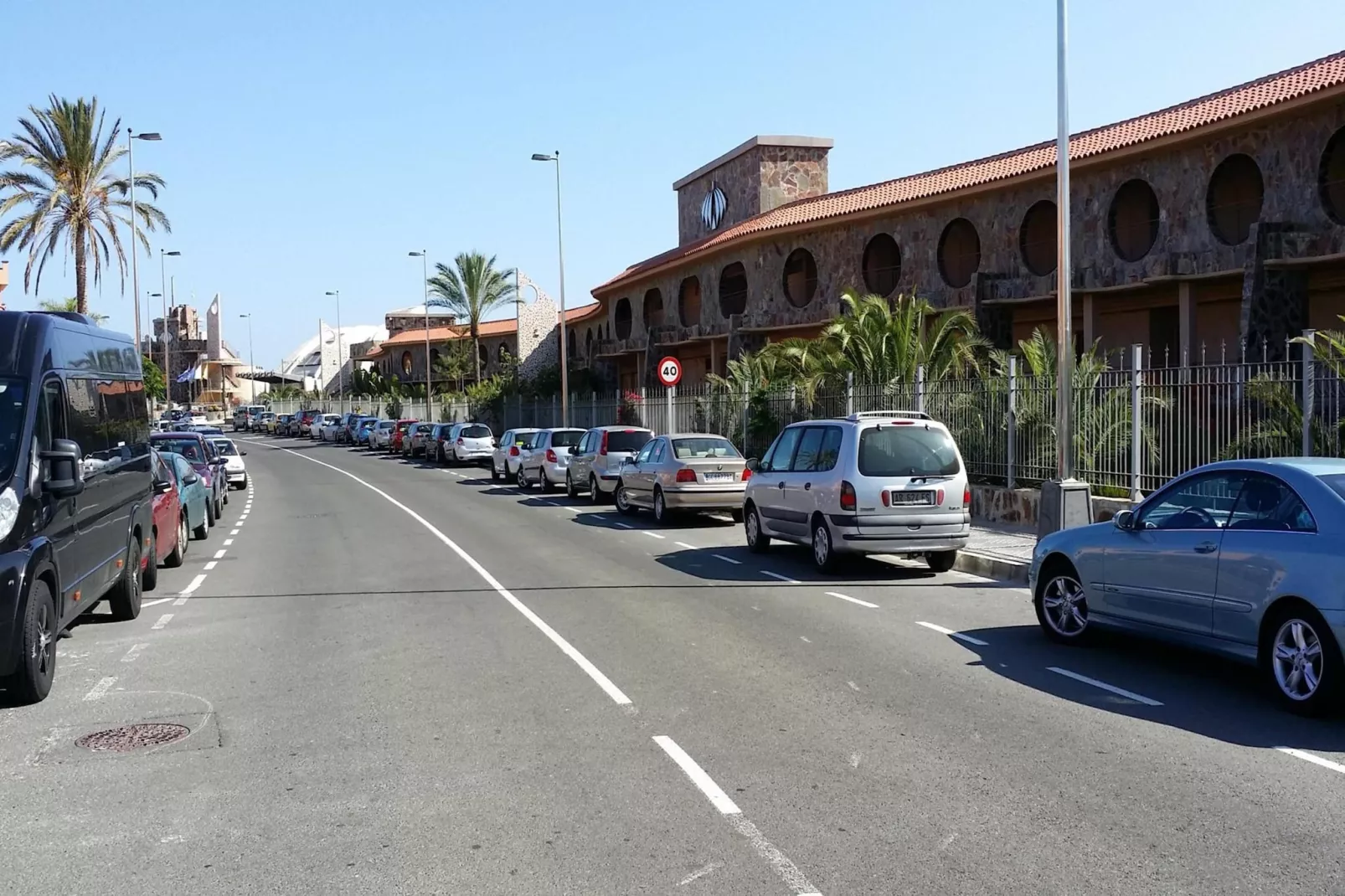 MELONERAS BAHIA 153										-Areas within 1km in summer