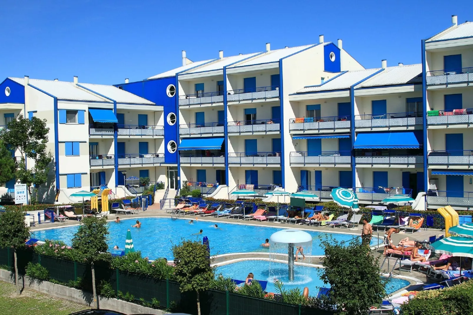 Tamerici A/38 - Außenbereich Sommer